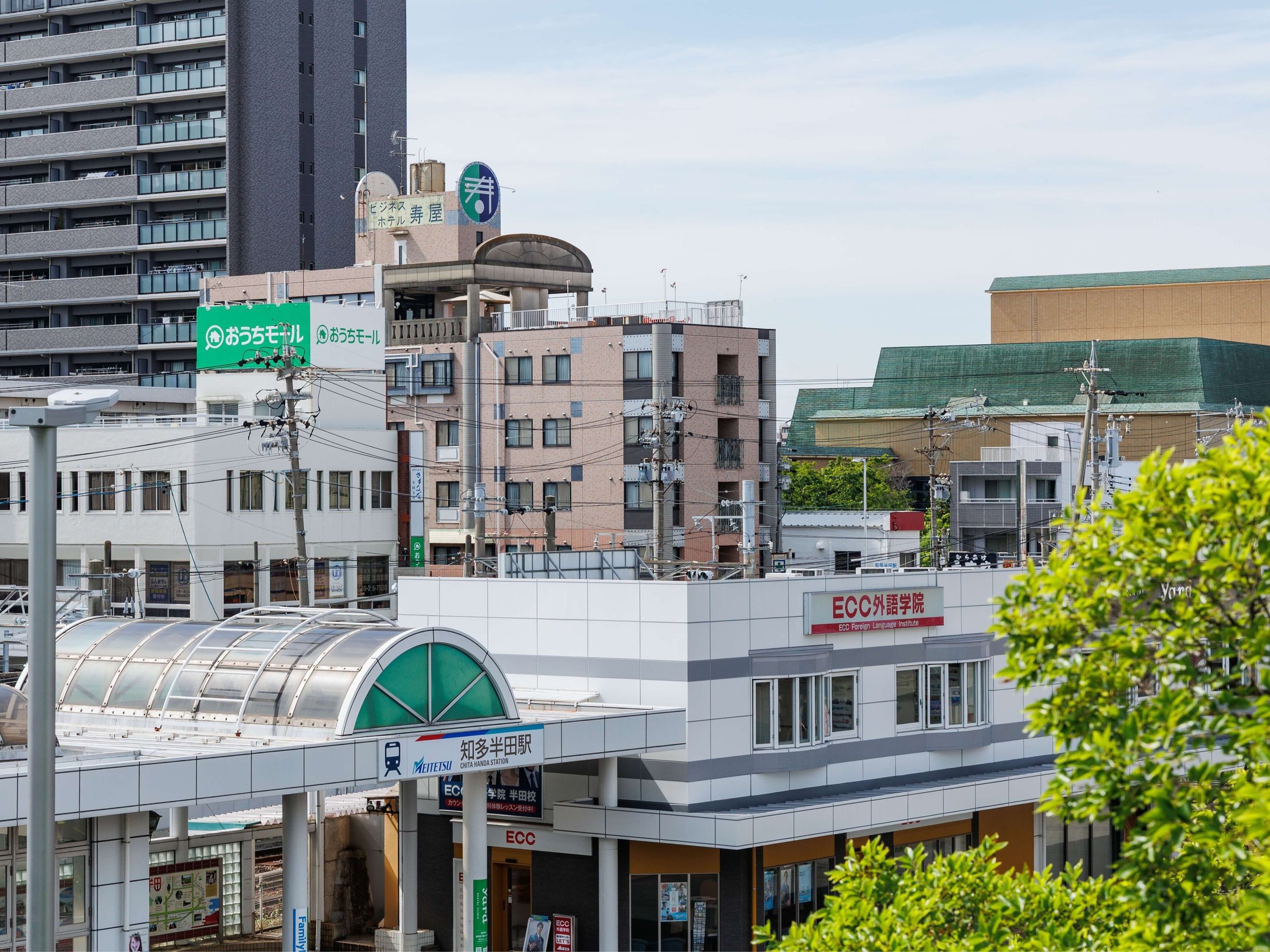 �m�����c�w����̓��{�݂ł��B