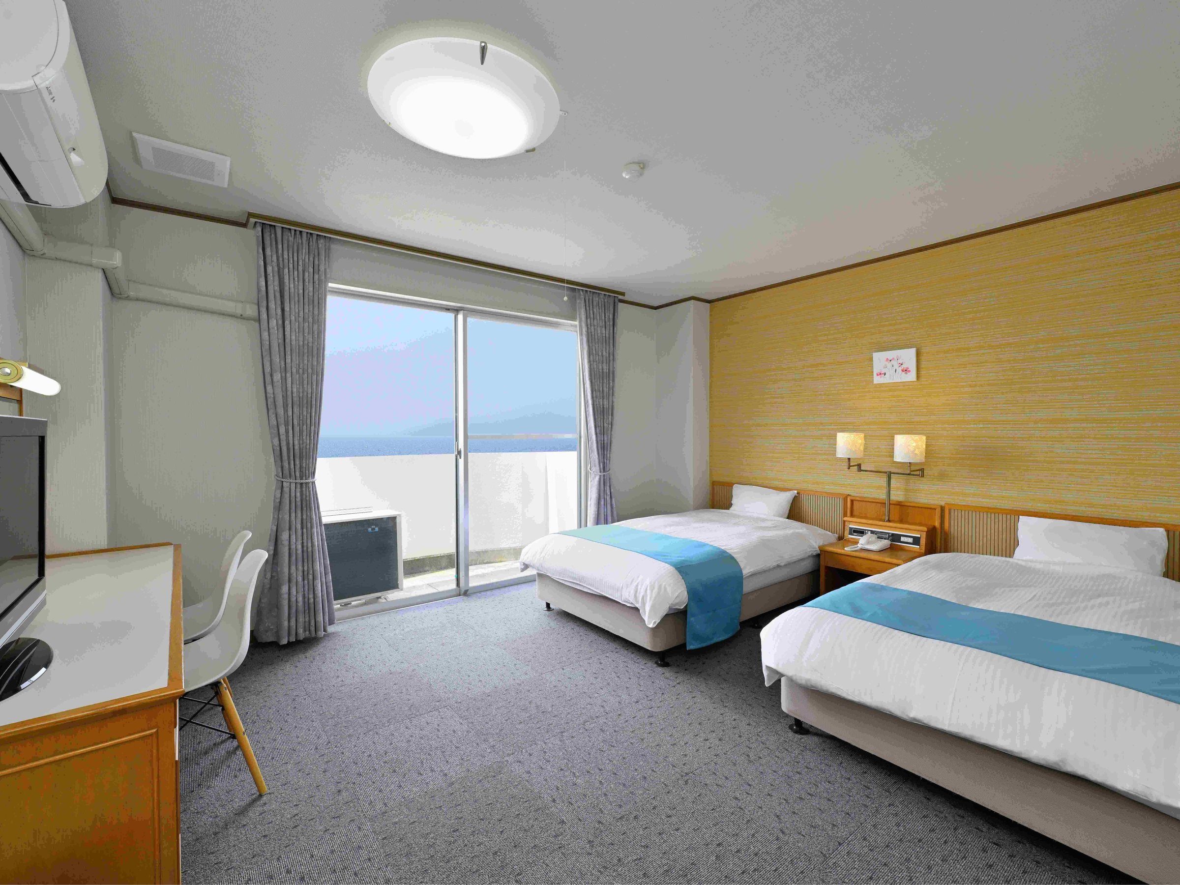 �o�X���[���t���c�C���i�m���j