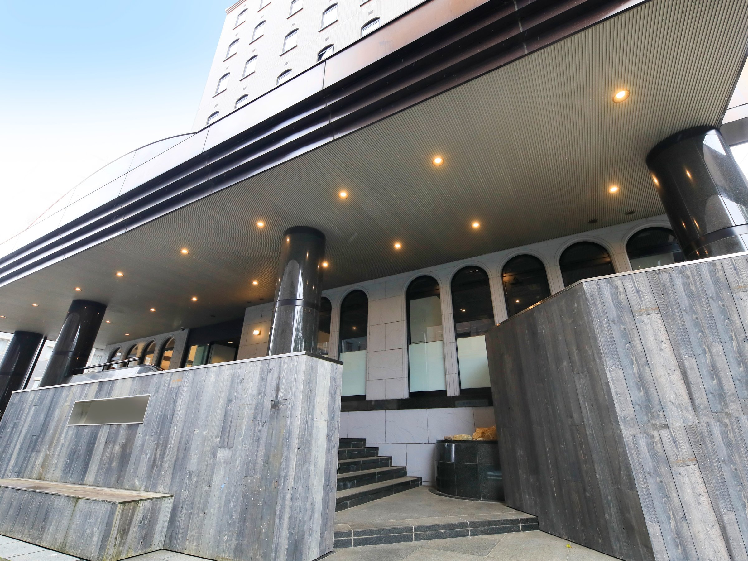 yՐÂȏZXɘȂޗnzSً։ASWi_Fiڑ\Ŕ́uFUJISAWA HOTEL ENv