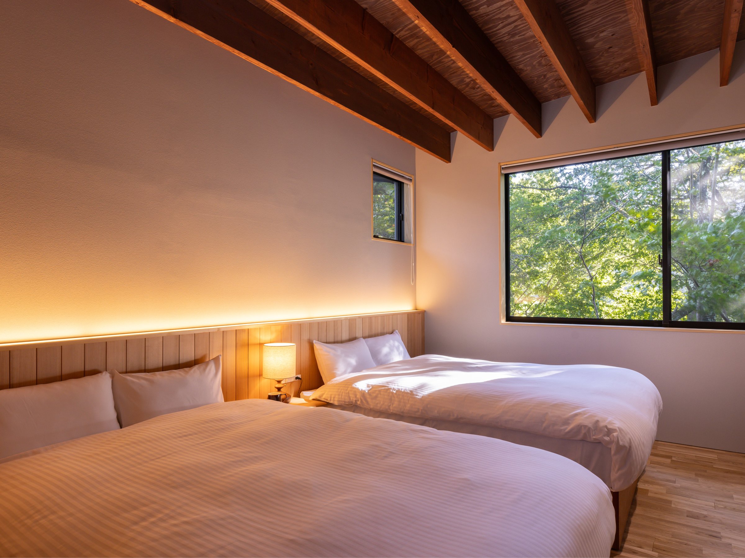 Villa A�@�x�b�h���[��