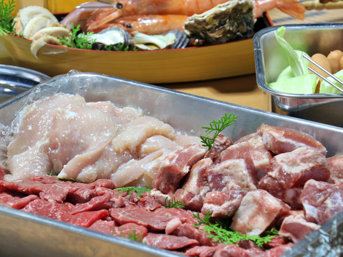 �yBBQ�z 