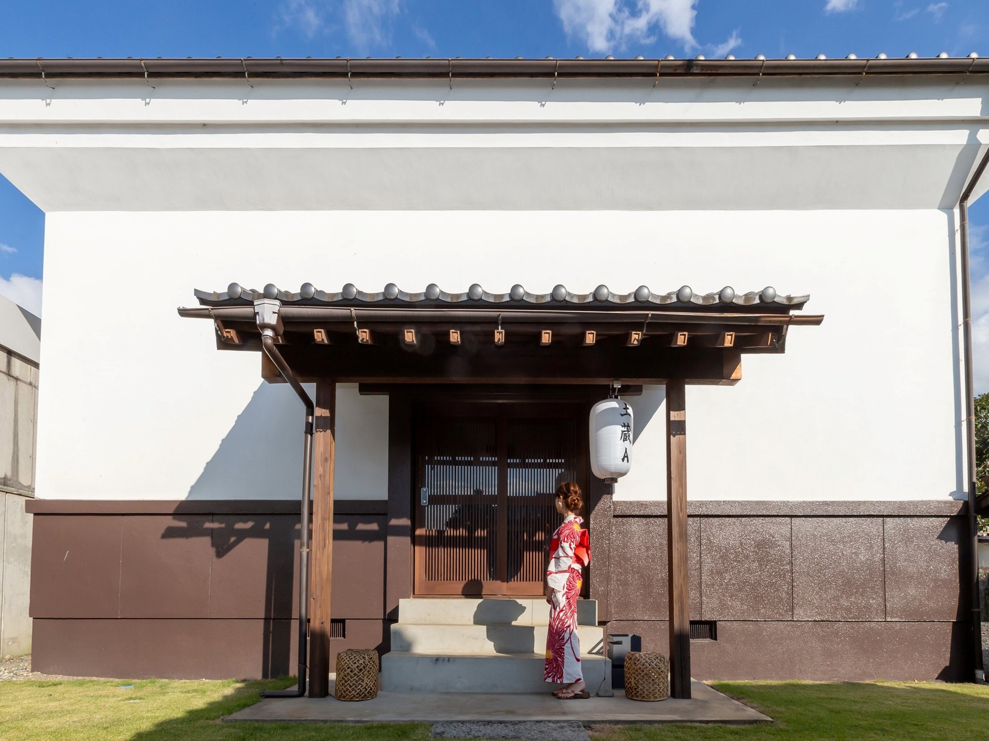 【土蔵】蔵を丸々リノベーションしたロフト式のお部屋。秘密基地のような遊び心のある部屋になっています