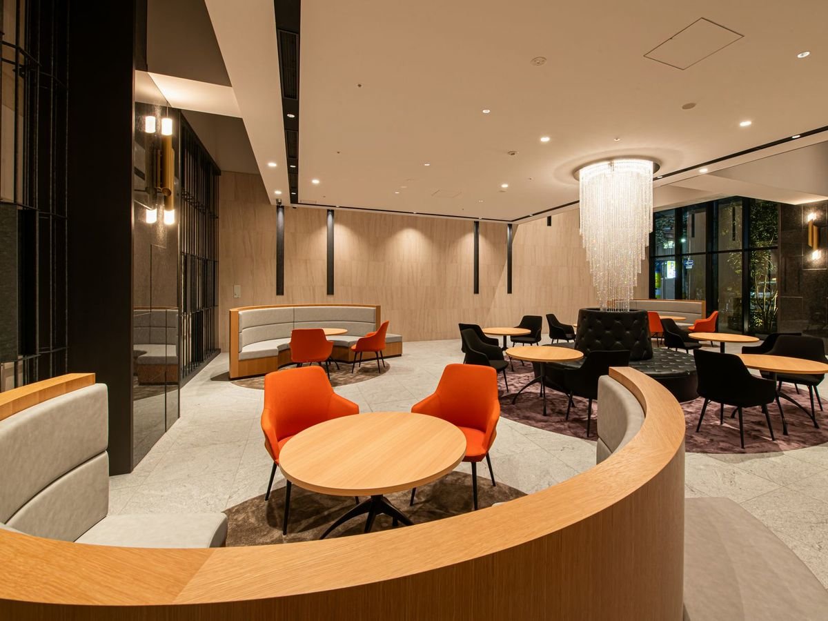 �G���g�����X