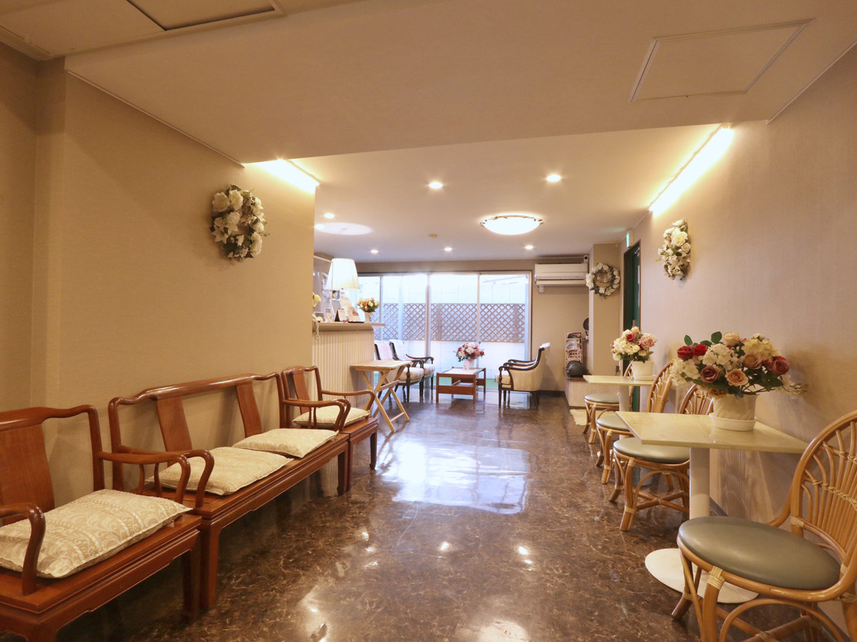 �t�����g�E���r�[�ł�