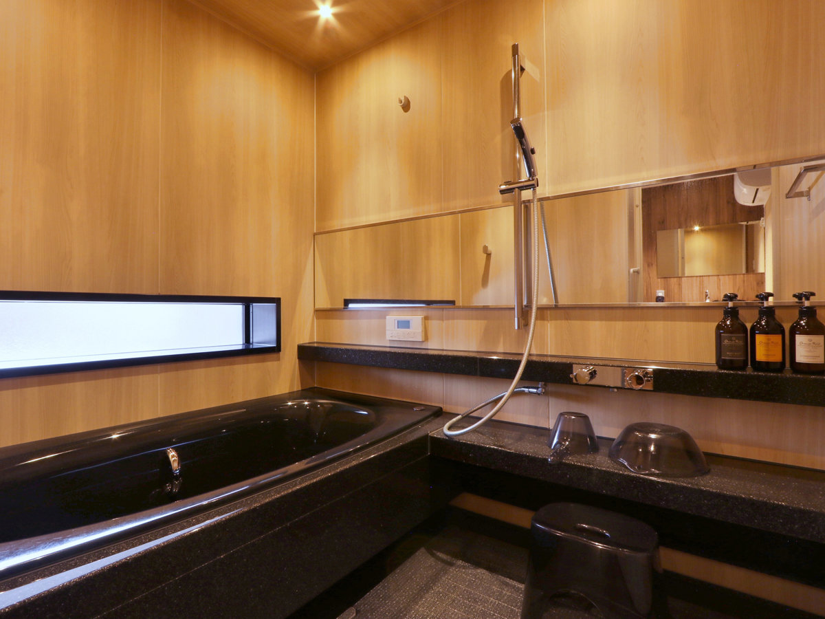 �V�b�N�ȕ��͋C�̂����C