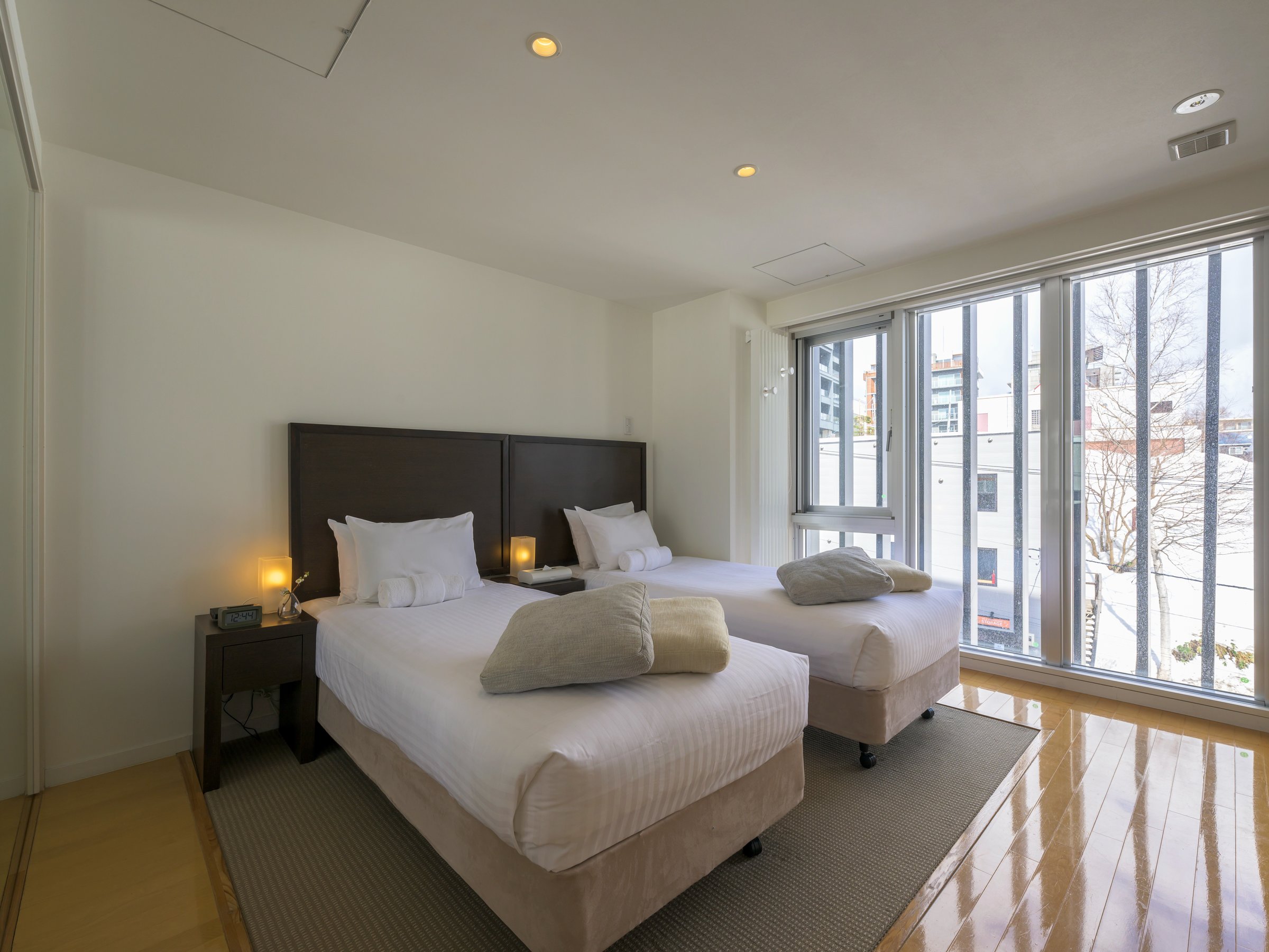 2�x�b�h���[���f���b�N�X