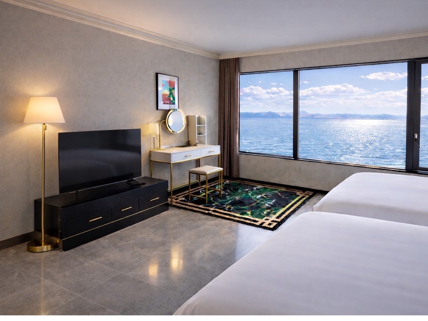 ���C�����X�C�[�g�m��