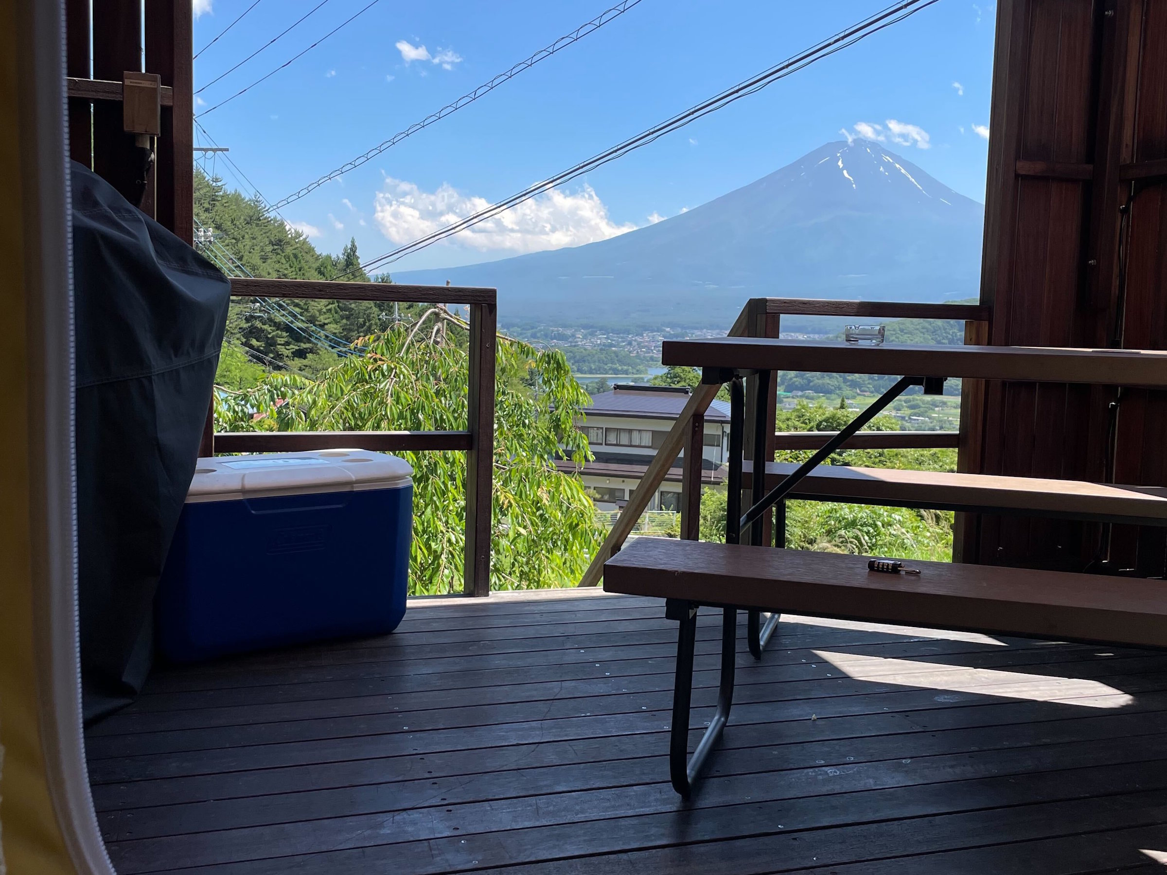 Dot Pod���猩��x�m�R