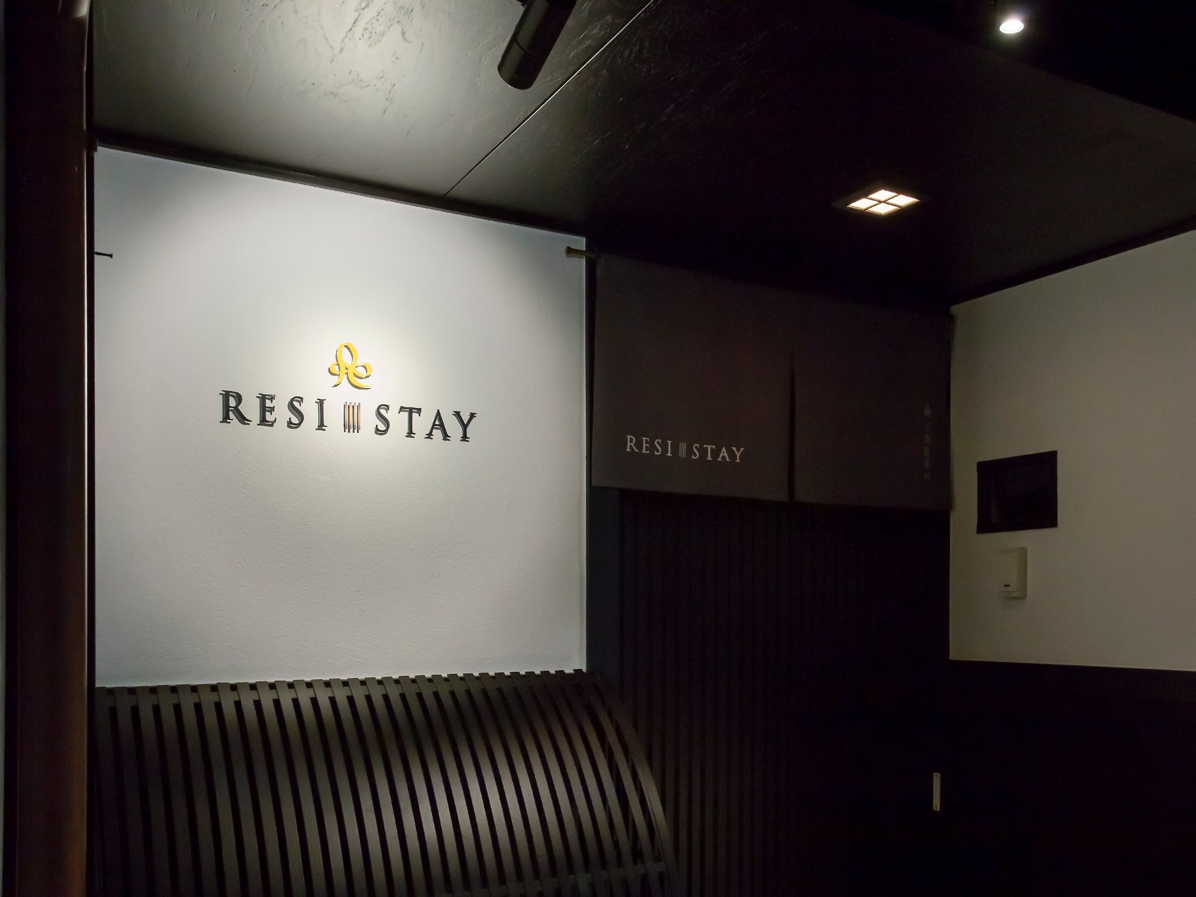 RESISTAY�n�����̌��ւł��B