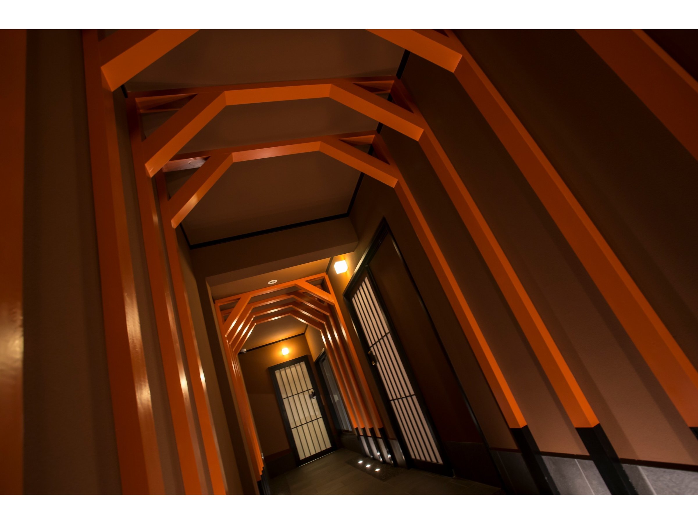 Deluxe Room�ւ͒������C���[�W�����L���������Ă���܂��B