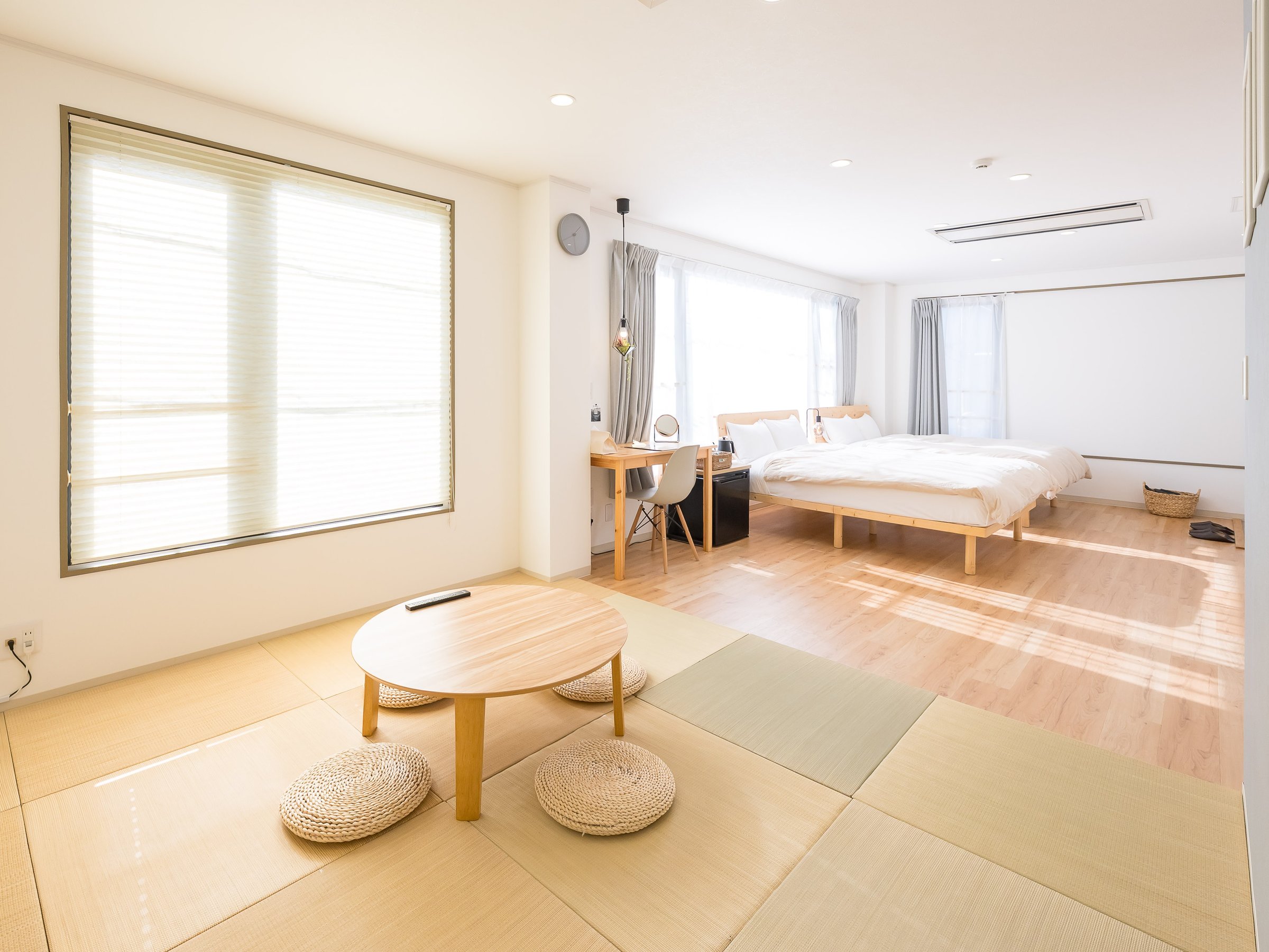 Room2,zen�̂������ł��B����x�[�X�ɂ��Ƒ��l�ł���������肨���났���������܂��B