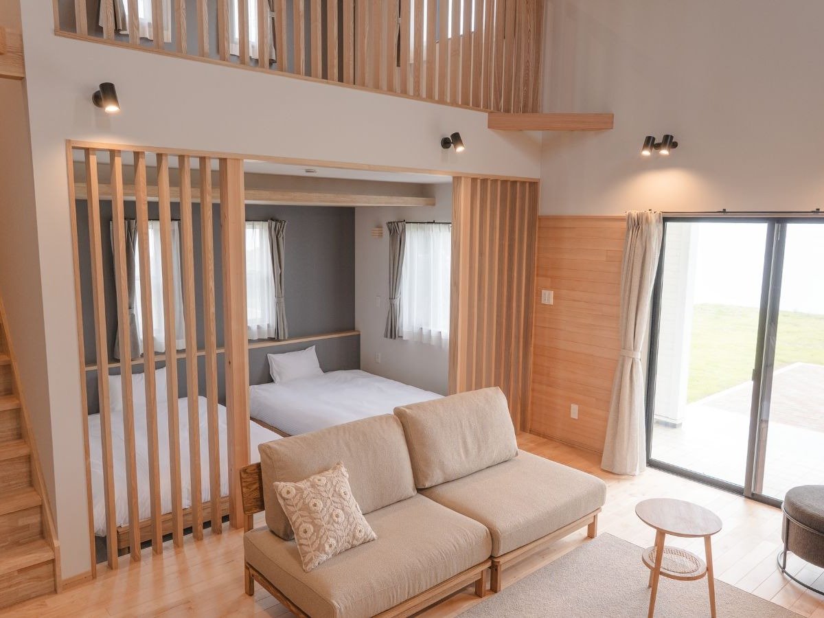 �q��-2Floor