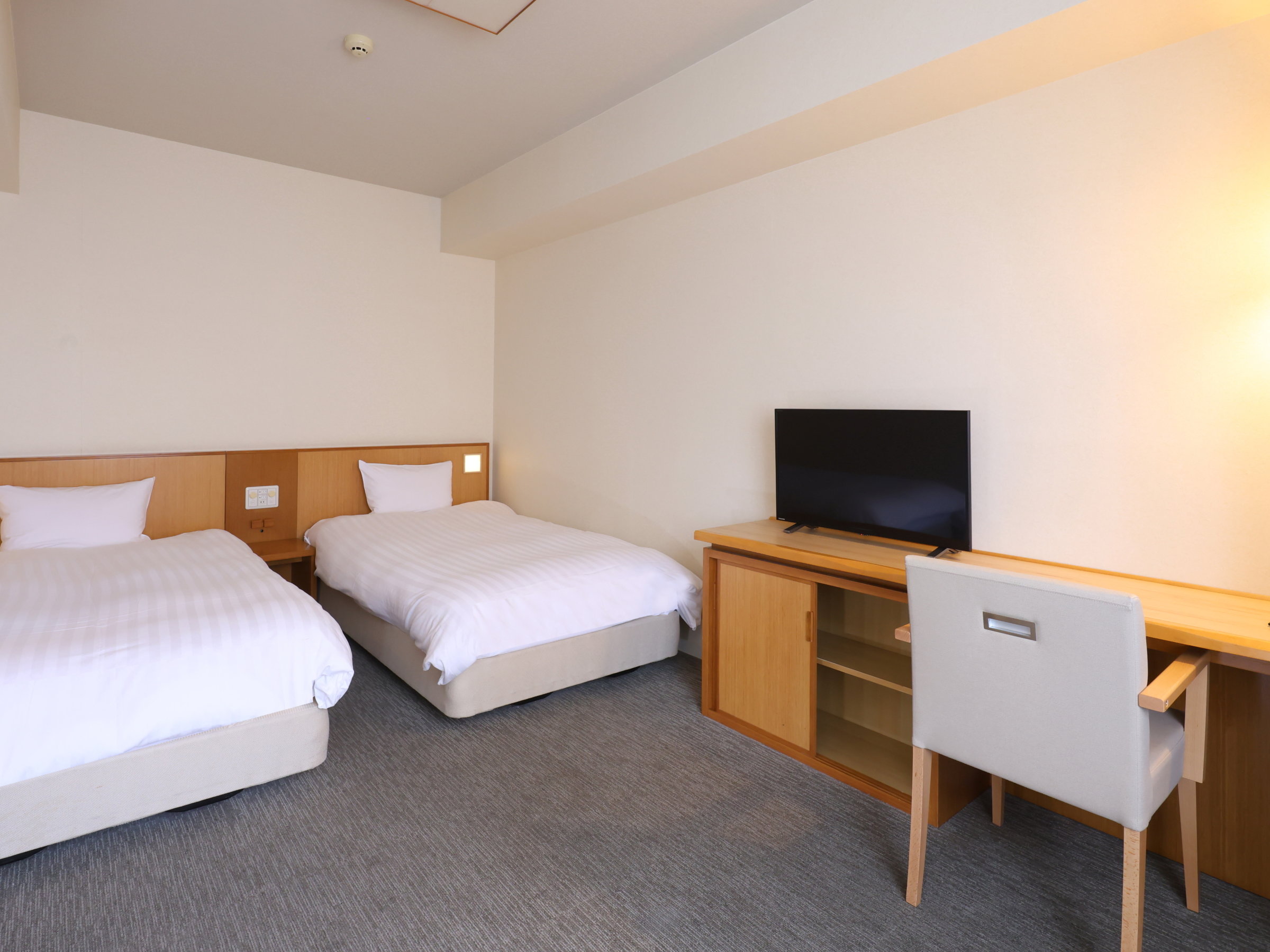 cC[E23,5āExbhTCY110cm~195cm~2iVYАxbh/TV32C`j