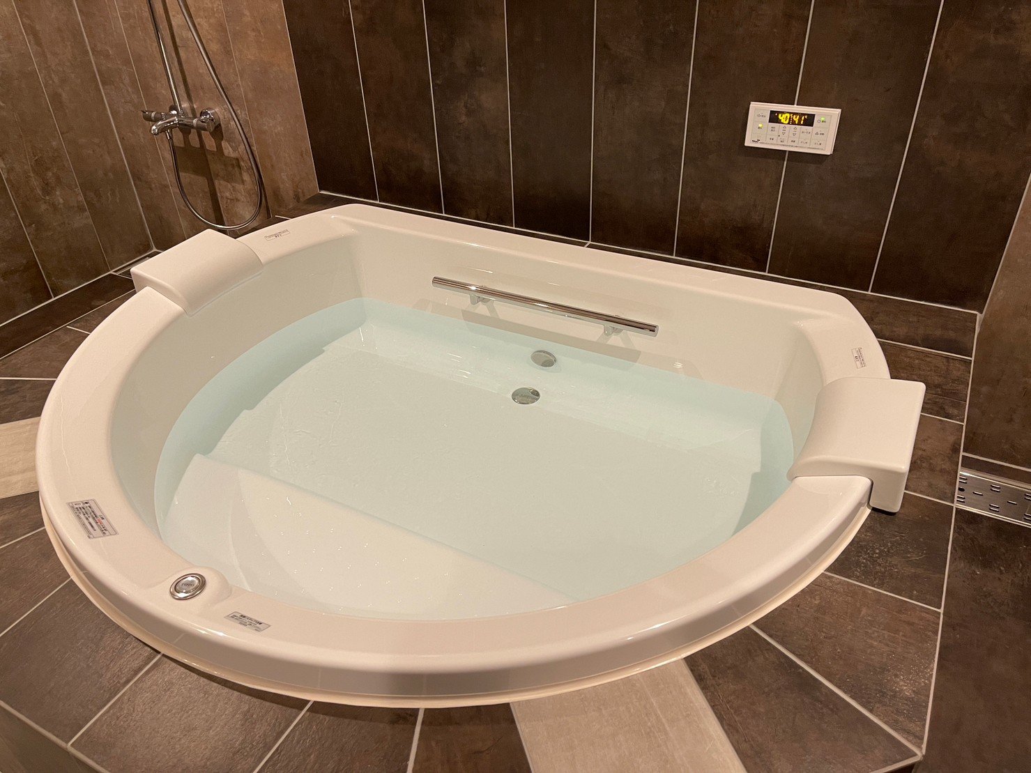 QK̂C͍LXXRTObg̑傫ȗłB