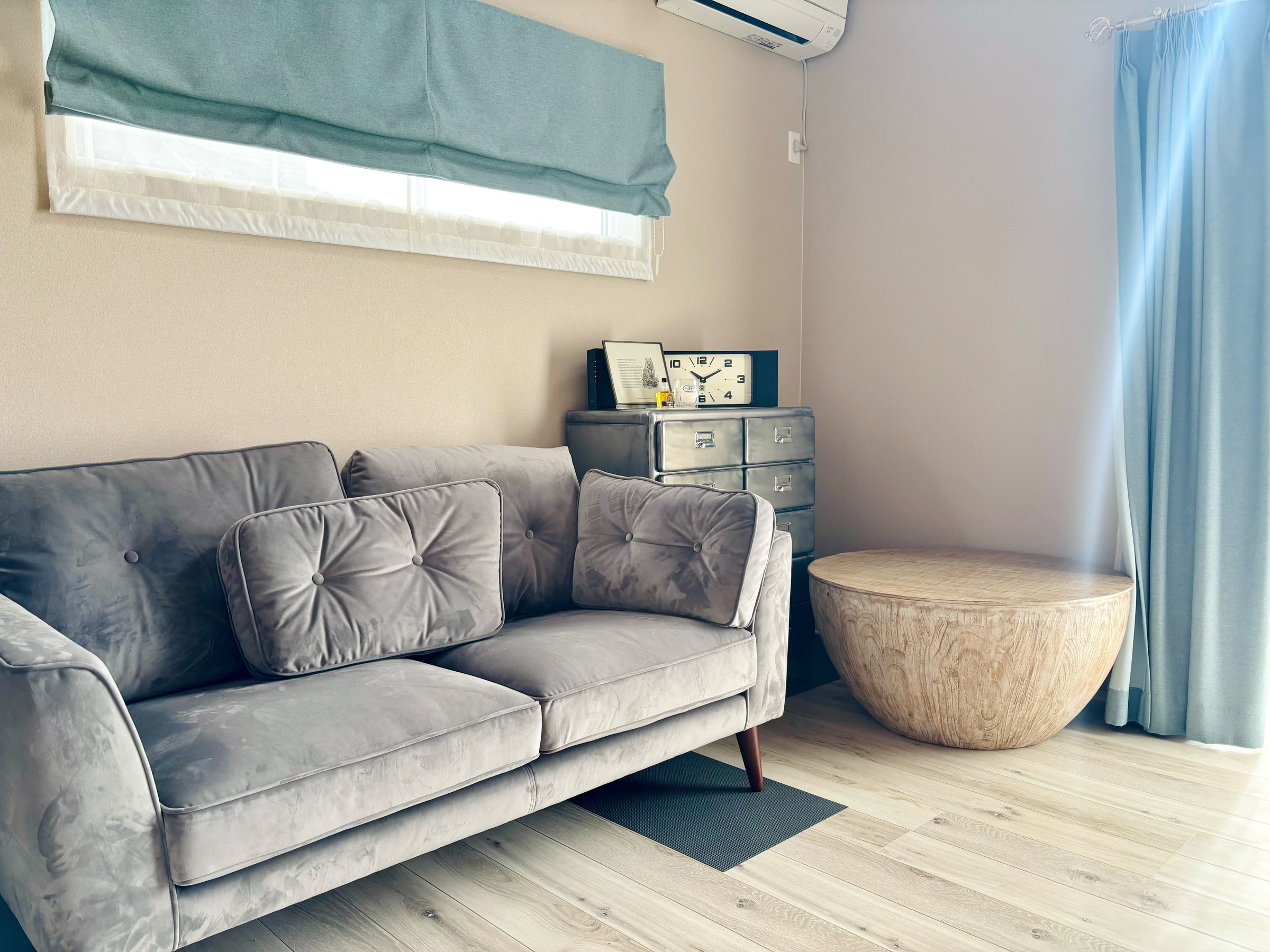 ���r���O�E�\�t�@