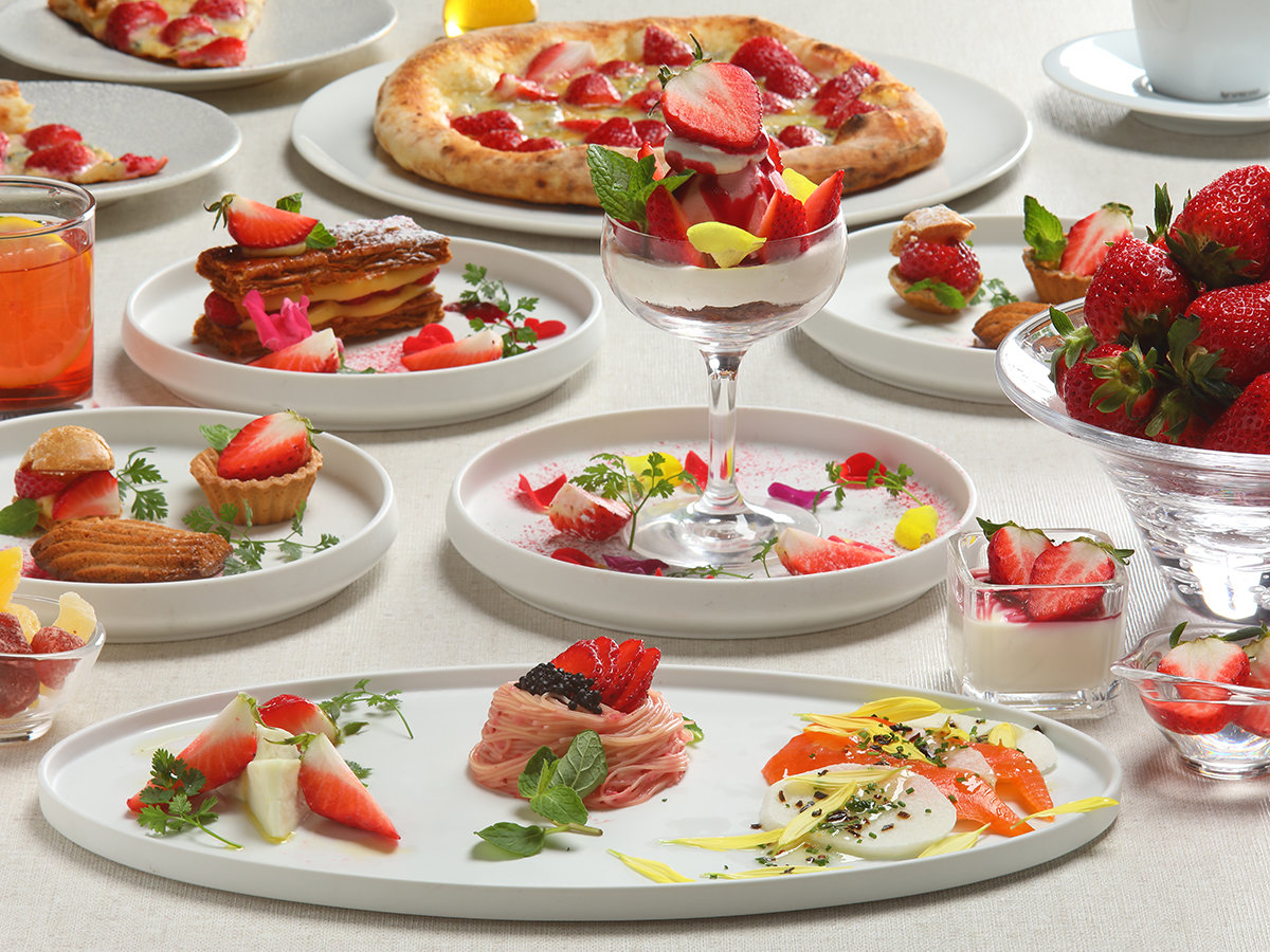 GLAMPROOK Strawberry Escape�@2026�N3��16���`5��31�����J��