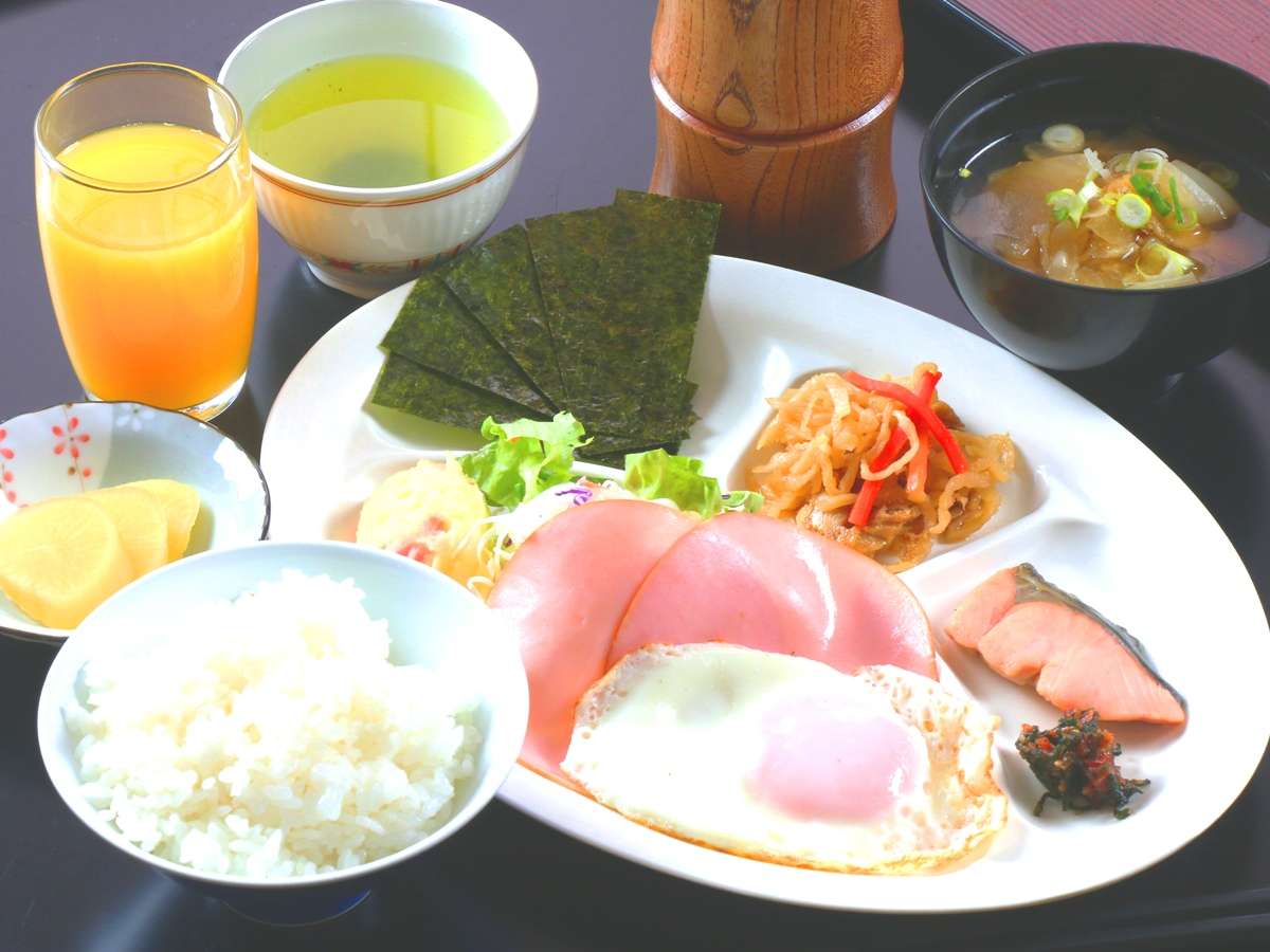 �y�H���z���H�B���ƍ͔|�ĂƓc�ɂ̂���������؂����Ղ�̘a���H�ł��B