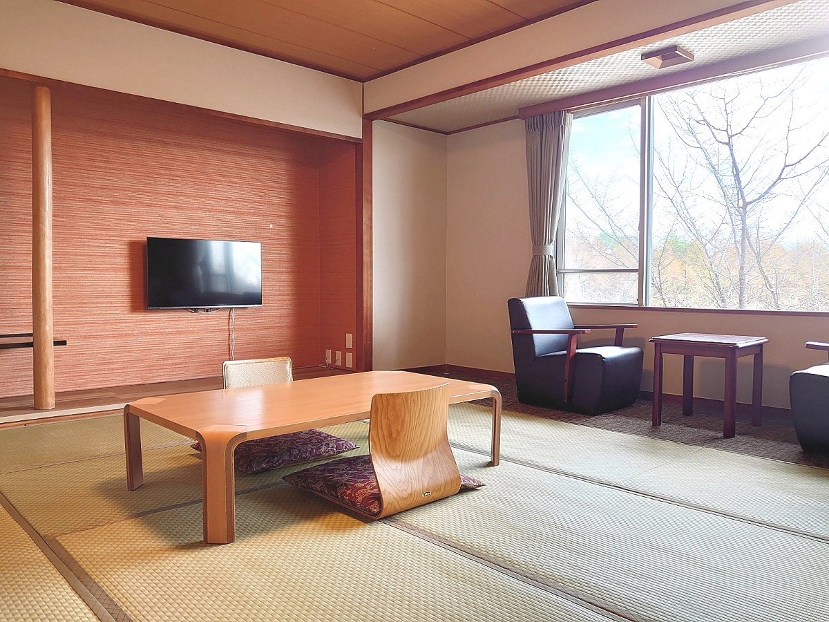 �a���̋։��̂������ƂȂ�܂��B�i���C�Ȃ��A�g�C���t�j