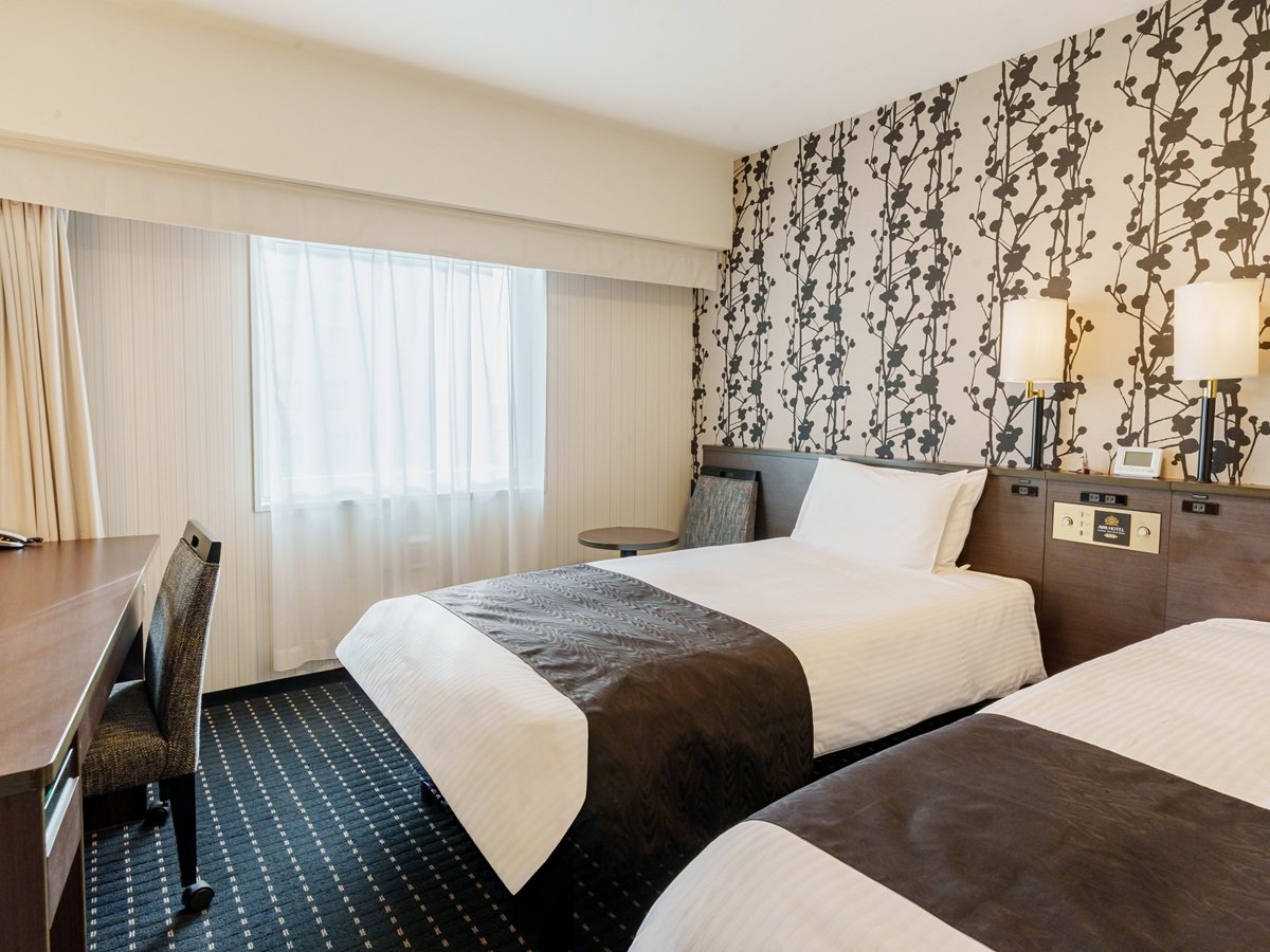 �c�C�����[���@�L��13���ā` / �x�b�h��110cm�~2��