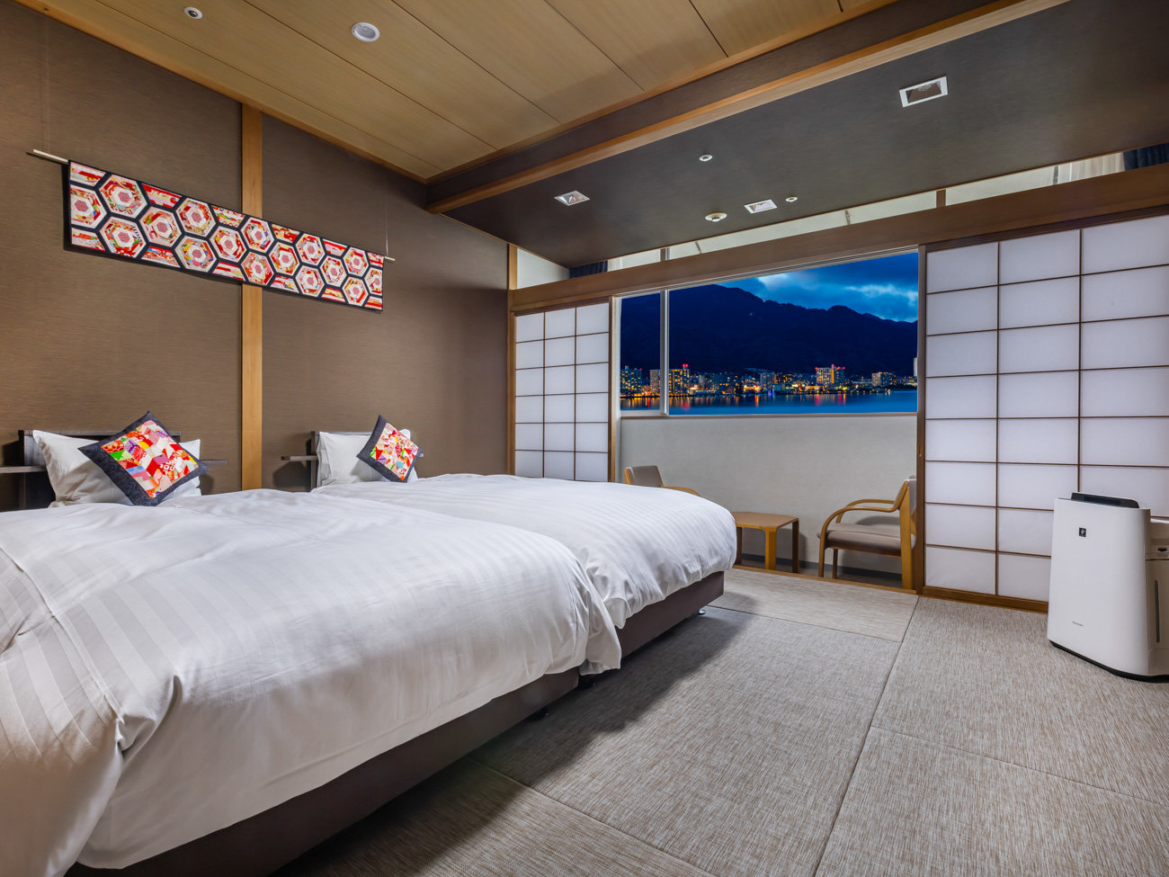 和の落ち着きと洋の快適さを兼ね備えた和室ハリウッドツイン。