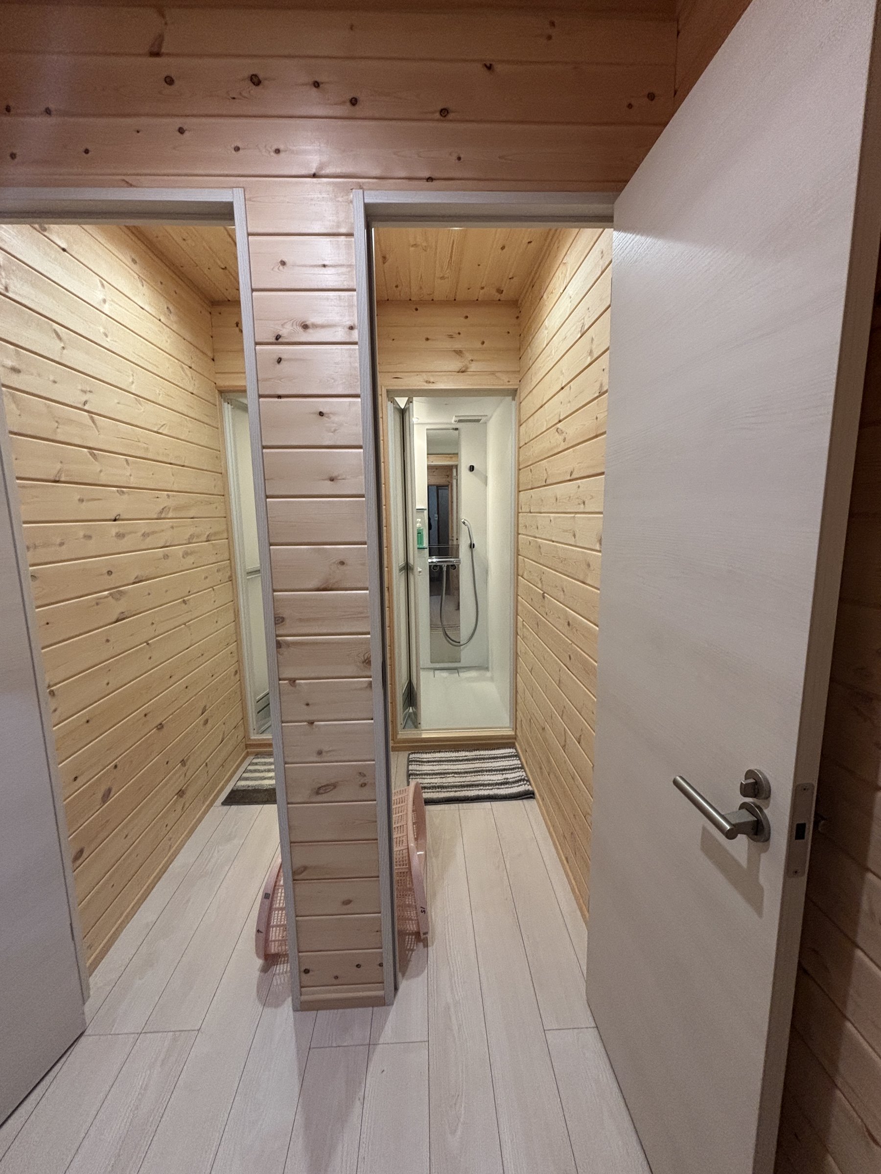 �V�����[���[���@2025�N���m�x�[�V�����ς�