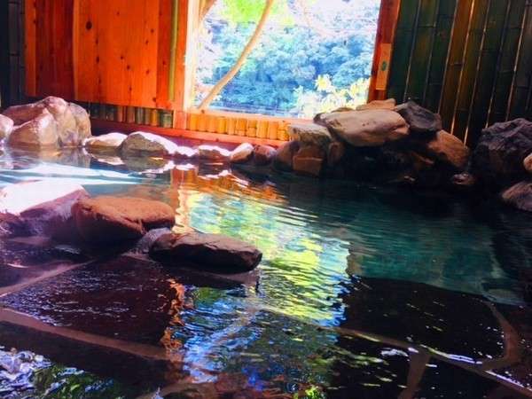 2018NWj[AOPEN򂩂IVCtq