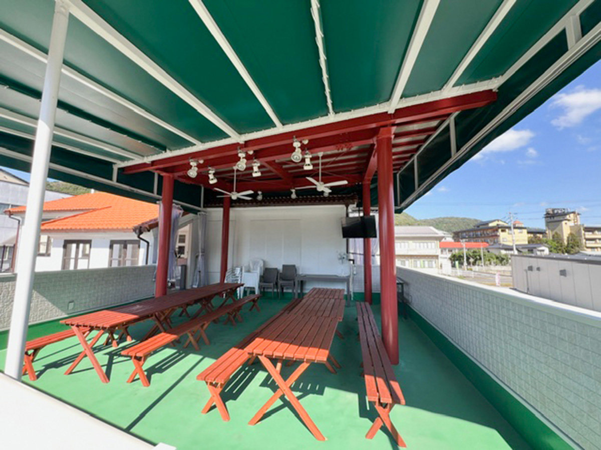 �E�y�I�[�v���e���X�z�����̗[���݁B�C�����ǂ����ɂ������Ęa�݂̎��Ԃ��ǂ���