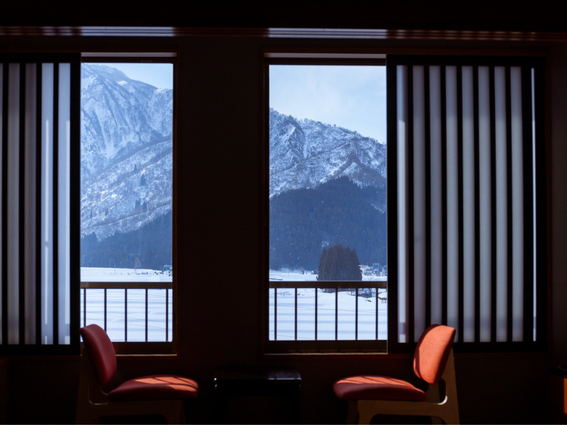 �R���q���y�~�z