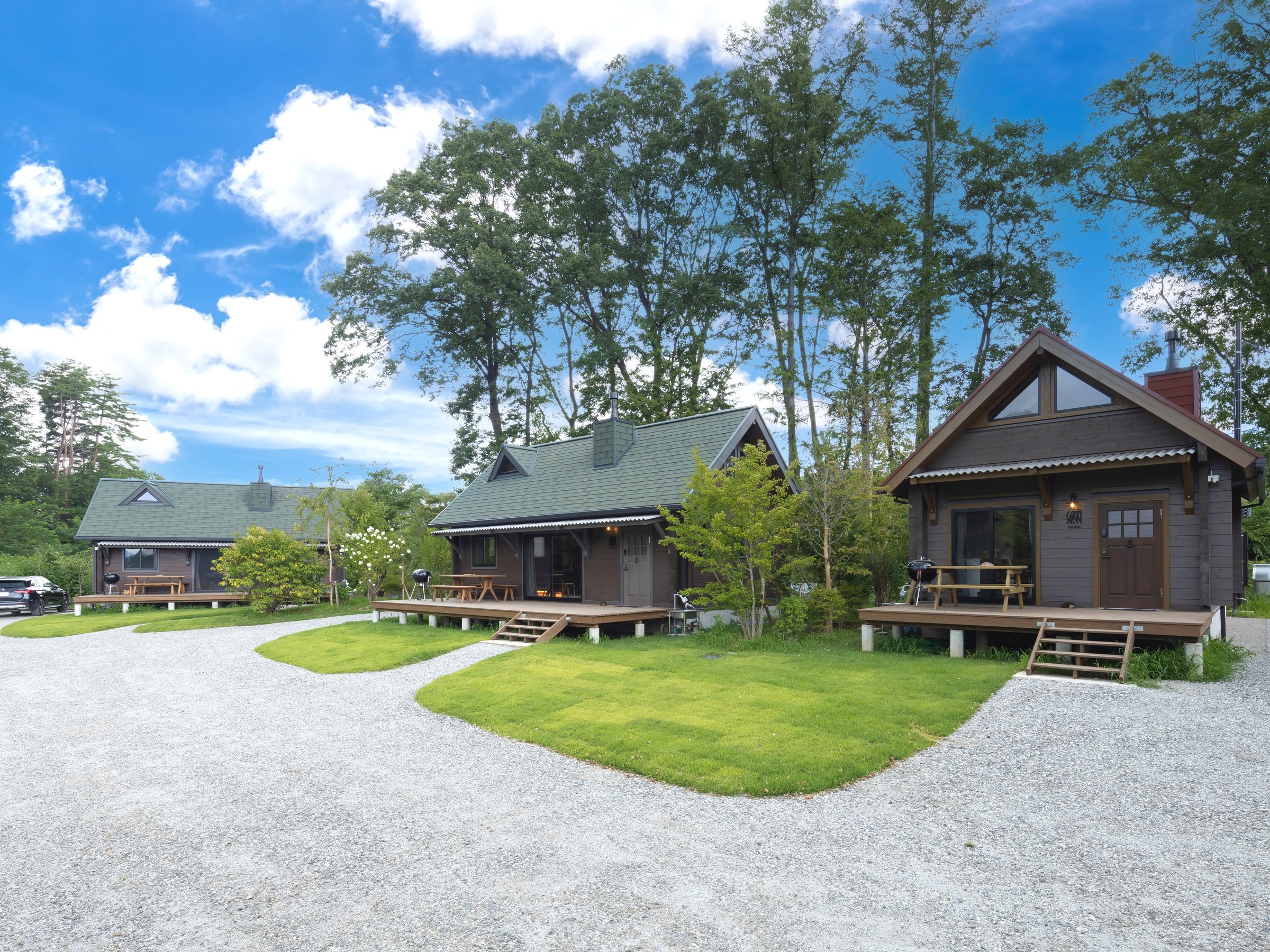 ��ԉ��Ɉʒu���Ă���YAMA���B�܂�ŕʑ����ЂƂ��߂��Ă���悤�ȓ��ʊ��𖡂���Ă��������܂��B