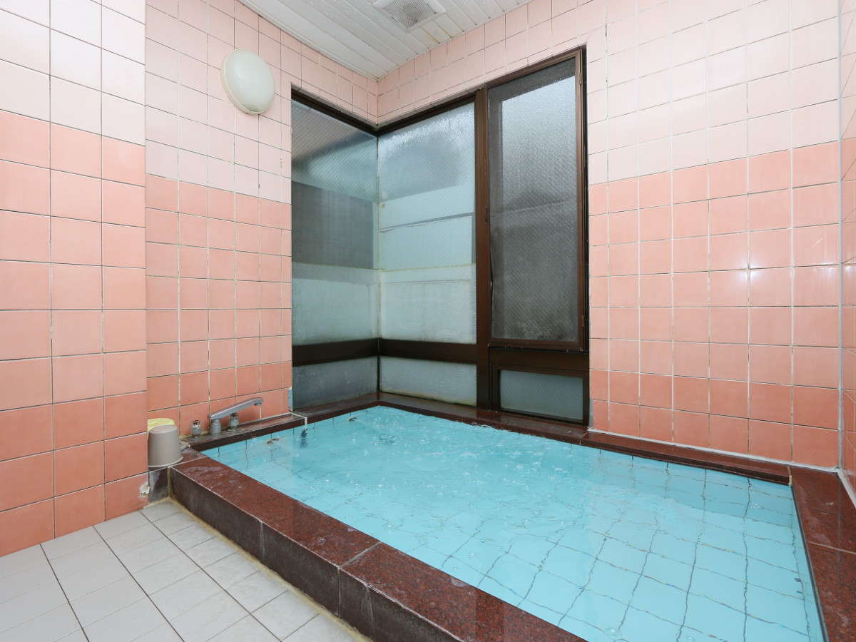 L΂ē邨ĆA̔̂ɂĂłB