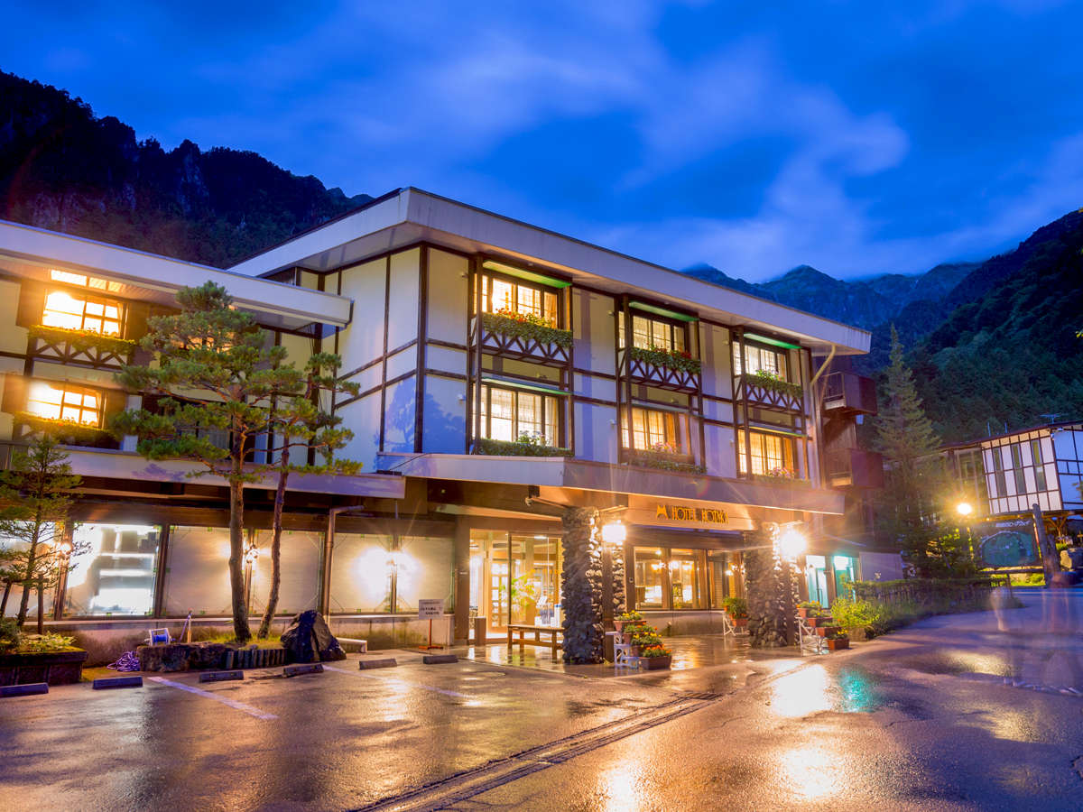 �V�䍂���[�v�E�F�C�A�u�����\�R�I�v�k�A���v�X�̊ό��A�o�R�ɍō��̗��n�ł�