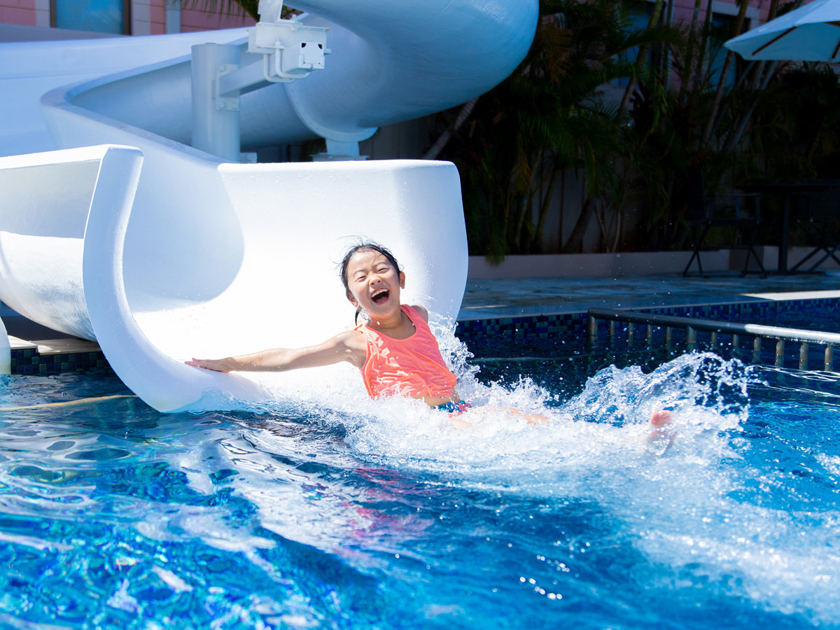 �yGarden Pool�z�E�H�[�^�[�X���C�_�[���L�b�Y�ɐl�C�I�i�G�߉c�Ɓ^���d�R�̊C�J���V�[�Y������10���܂Łj