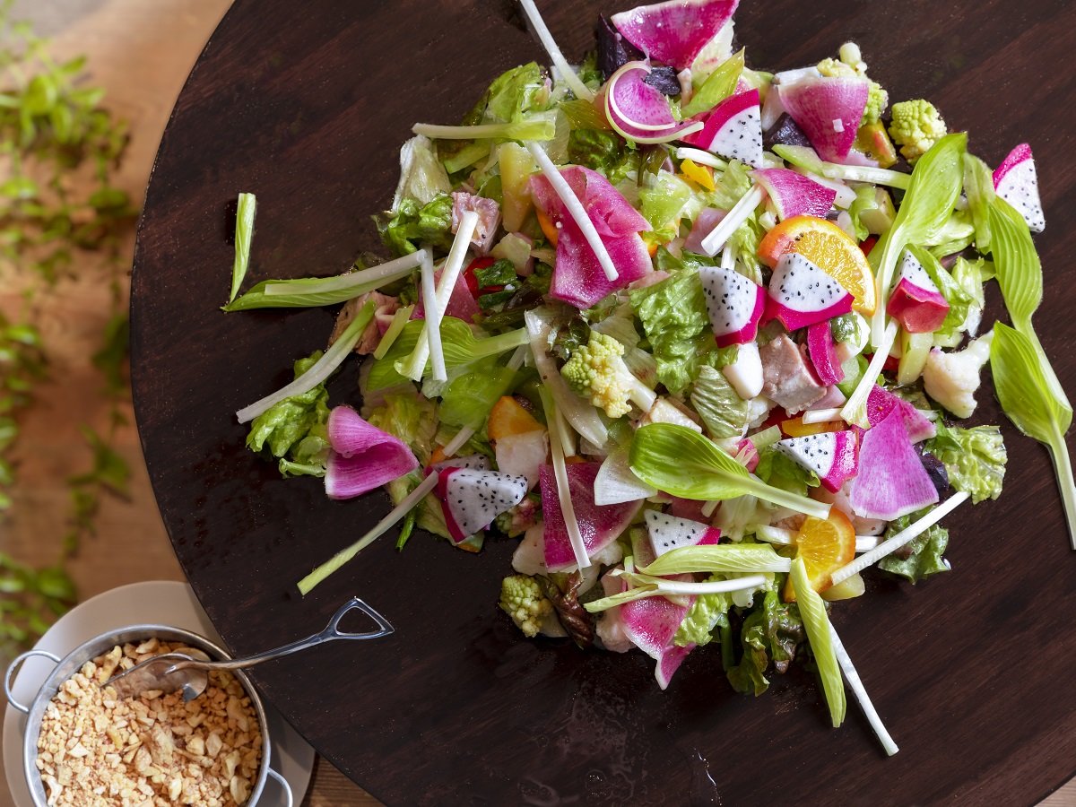 �y�u�b�t�F���z�V�N�Ȗ�؂ƃt���[�c�����Ղ�̃p���[�T���_�ɂ̓i�b�c�������āB