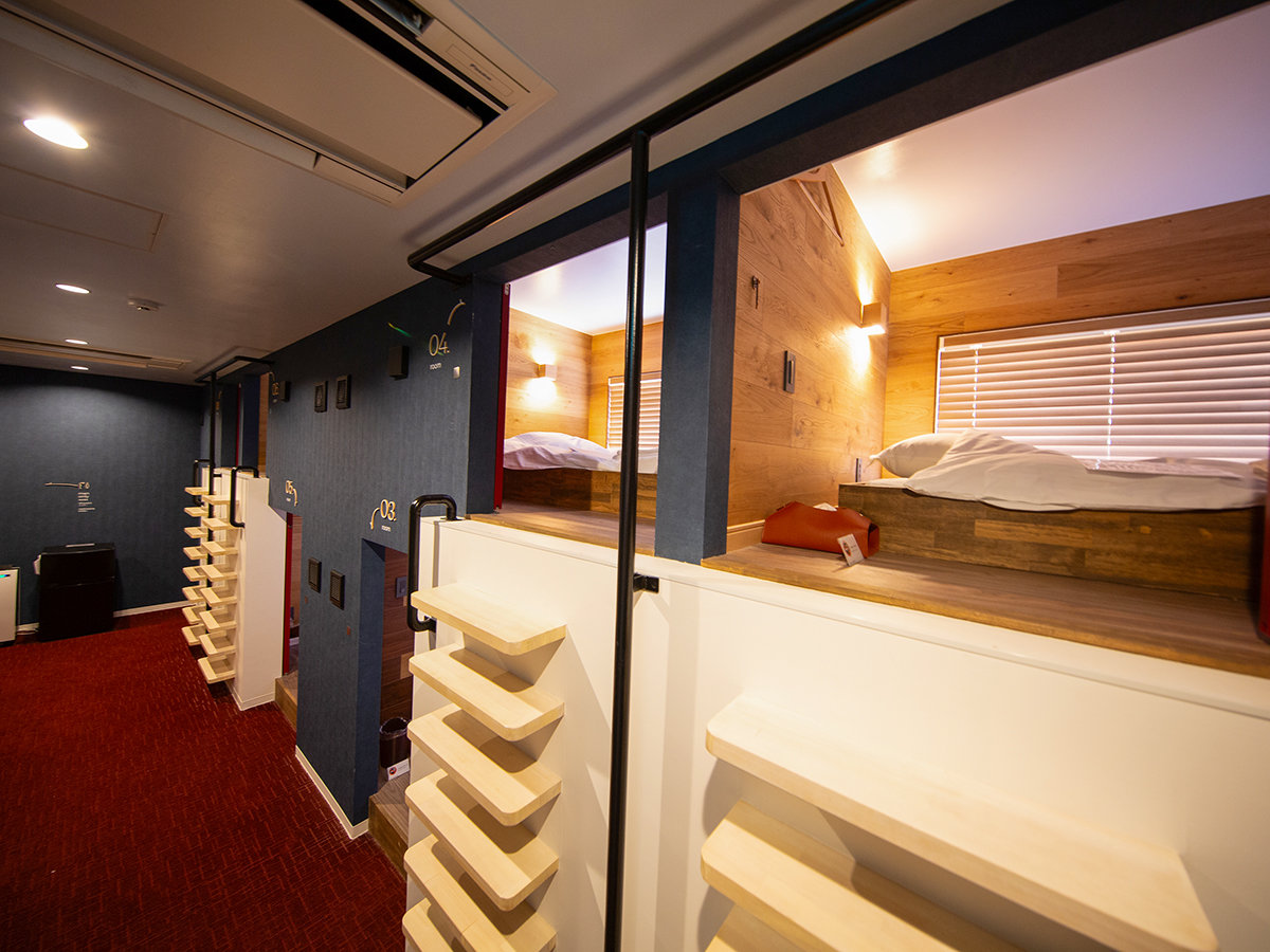 �E�y�j�����p�h�~�g���[_2F�z�R�~���j�e�B�ƃv���C�o�V�[�̃o�����X���m�ۂ��邽�߂̃J�[�e��������