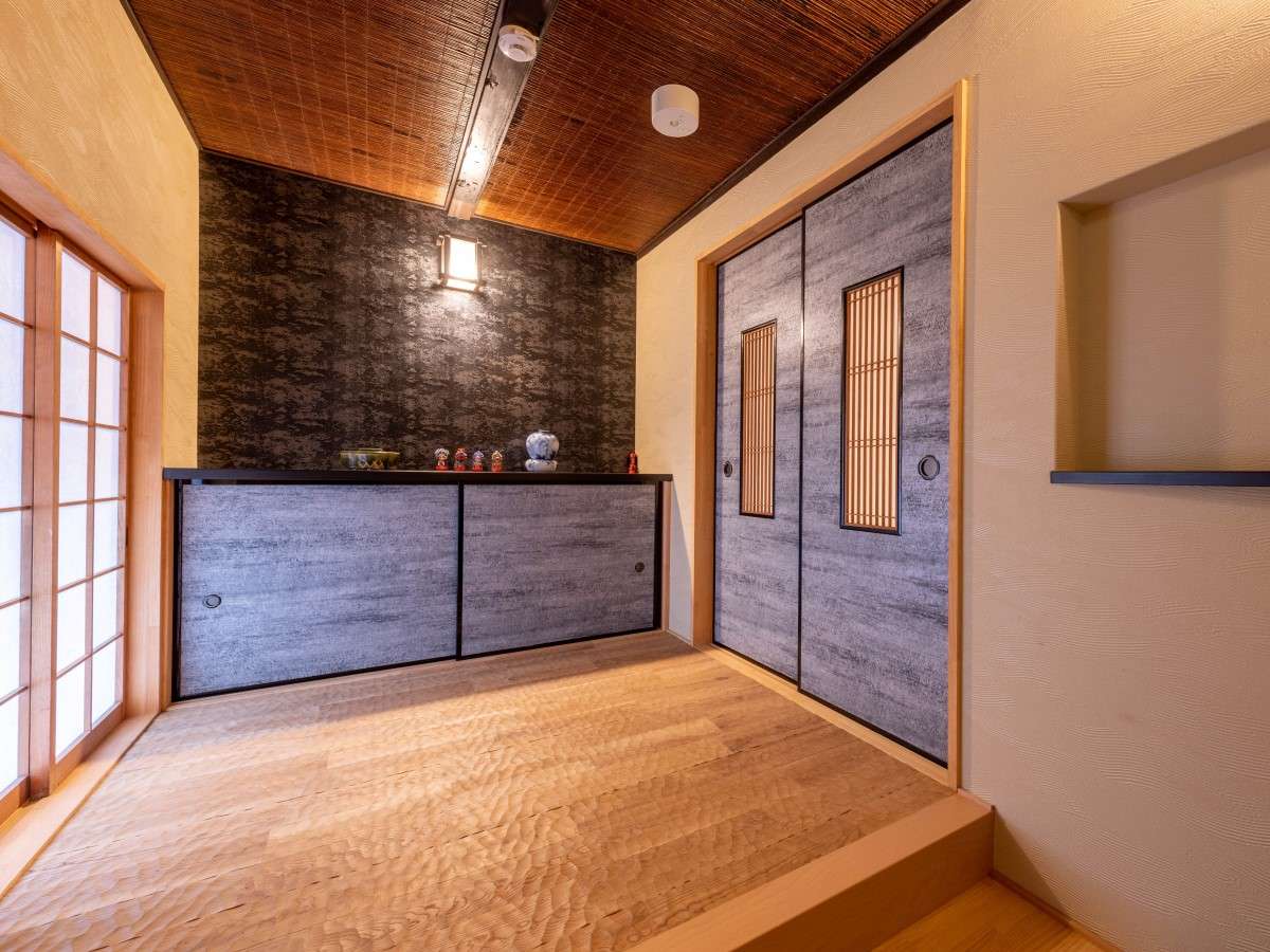 ���ց@�L�X�����G���g�����X�@�@