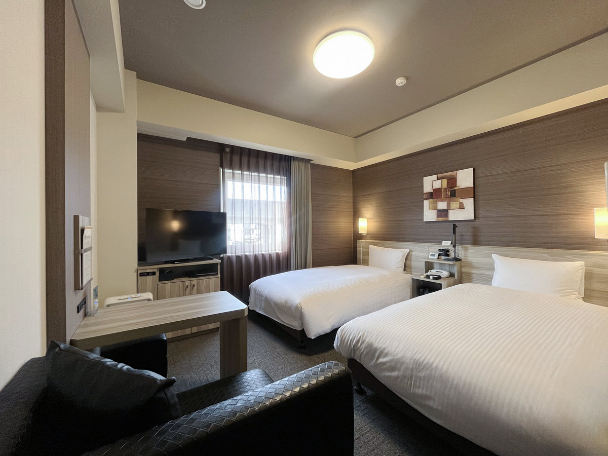 �y�X�^���_�[�h�c�C�����[���z�x�b�h�T�C�Y110�~200(cm)�@WOWOW���������@40�^TV�ݒu�@Wi-Fi �ڑ�����