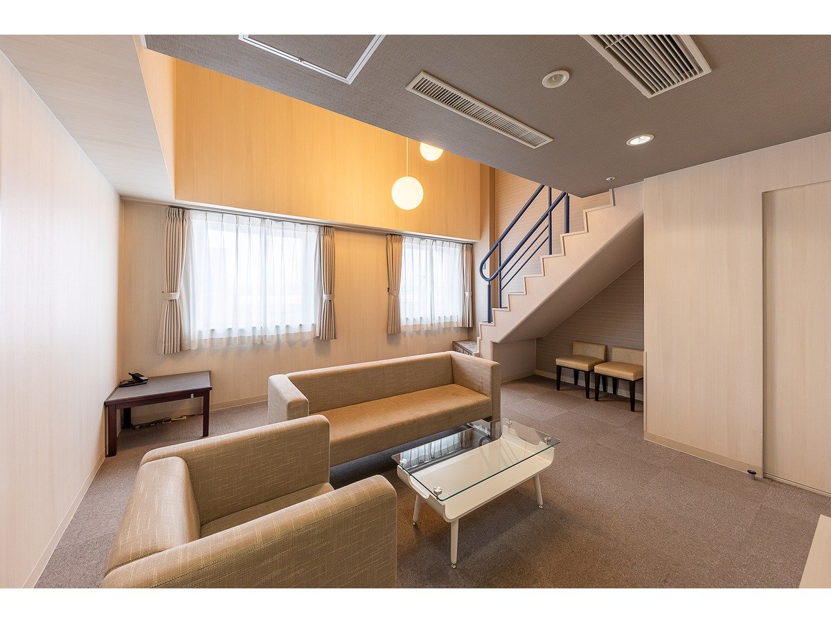 �։����]�l�b�g