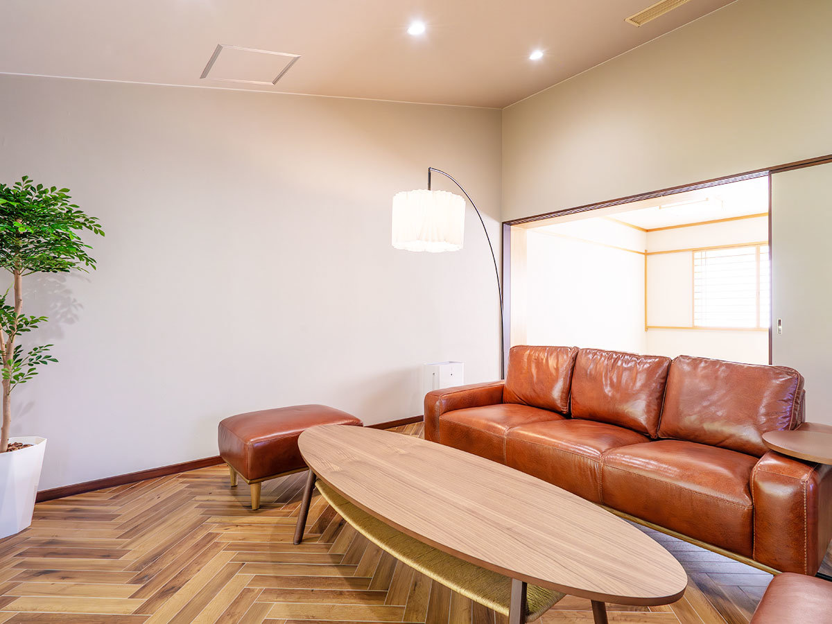 �y�E�F���V�[�R���΁z