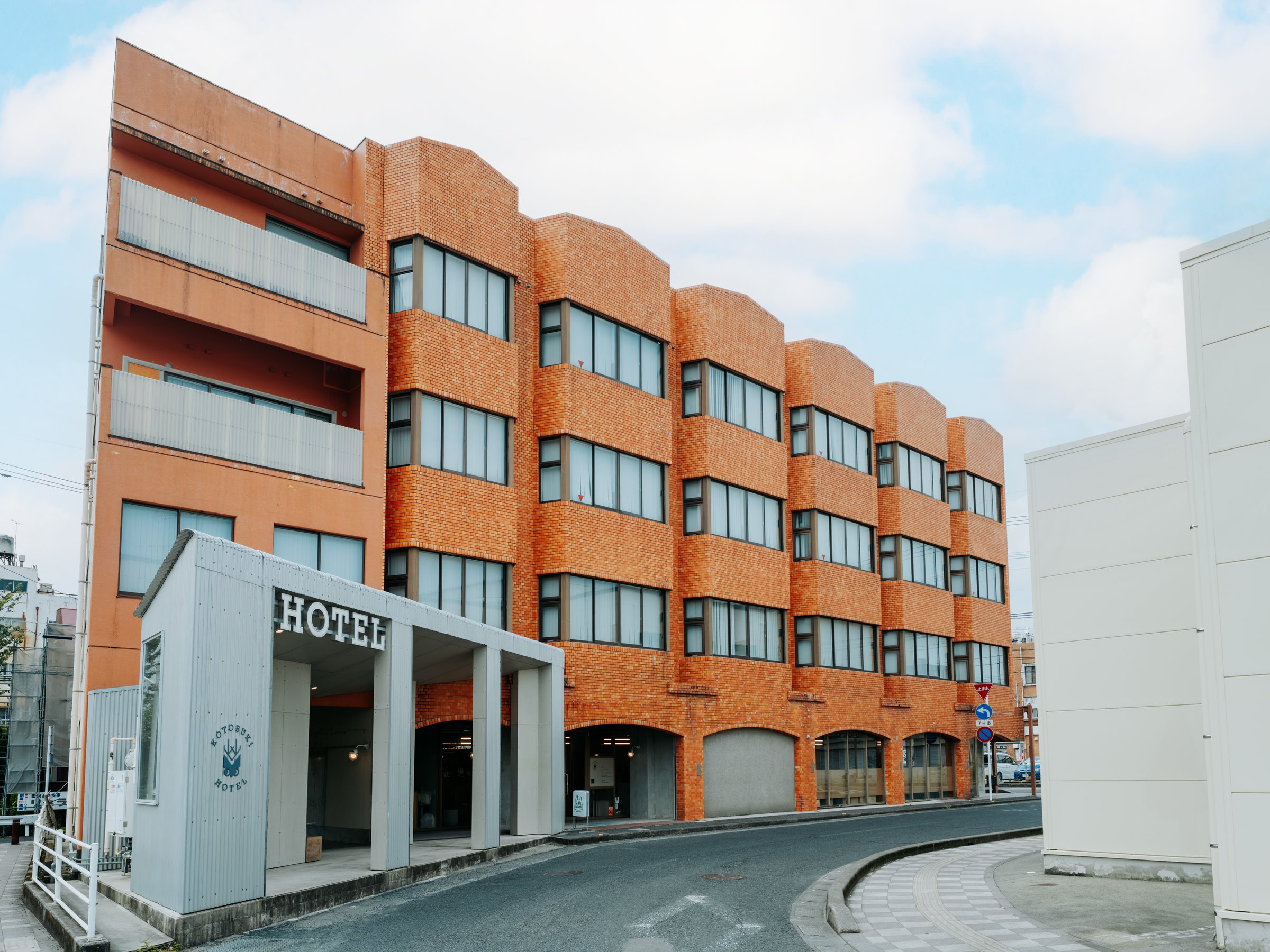 KOTOBUKIHOTEL
