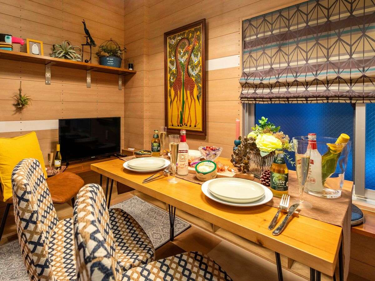 �i�`�������f�U�C���̉��炵�����r���O���_�C�j���O