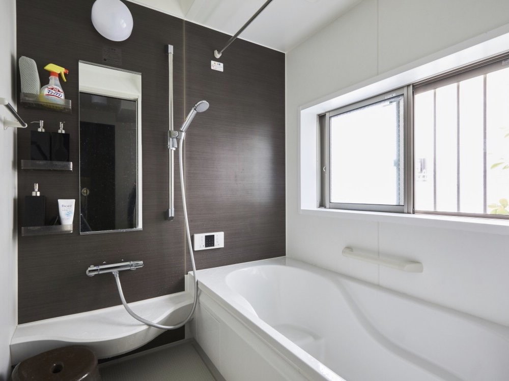 �o�X���[���ʓr�ȈՃV�����[����