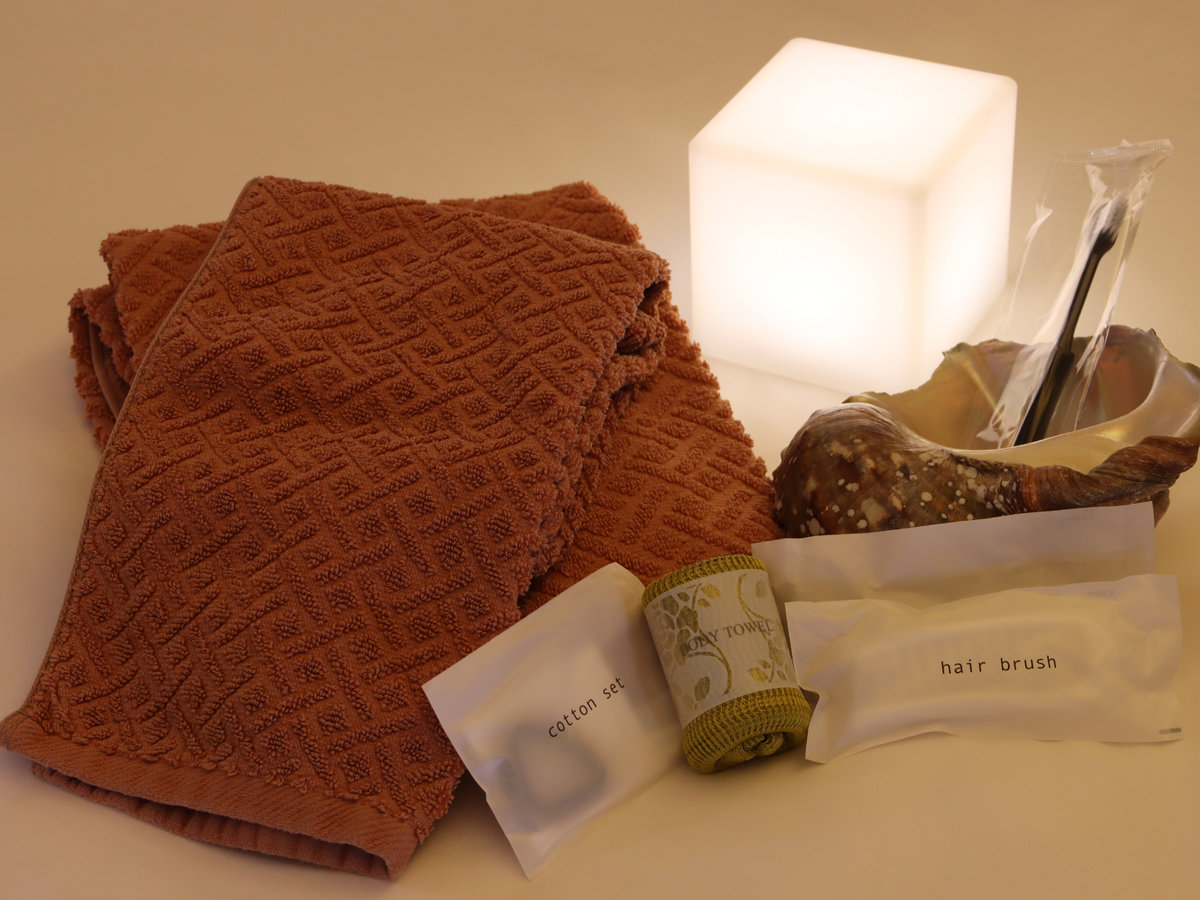 �A���j�e�B�O�b�Y