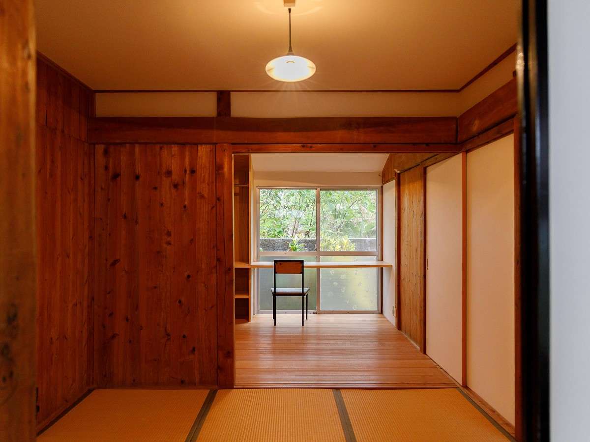 �u���q�̂���h�v�ǃh�R���@�m�Ԃ̖؂̂��悮���𕷂��Ȃ���