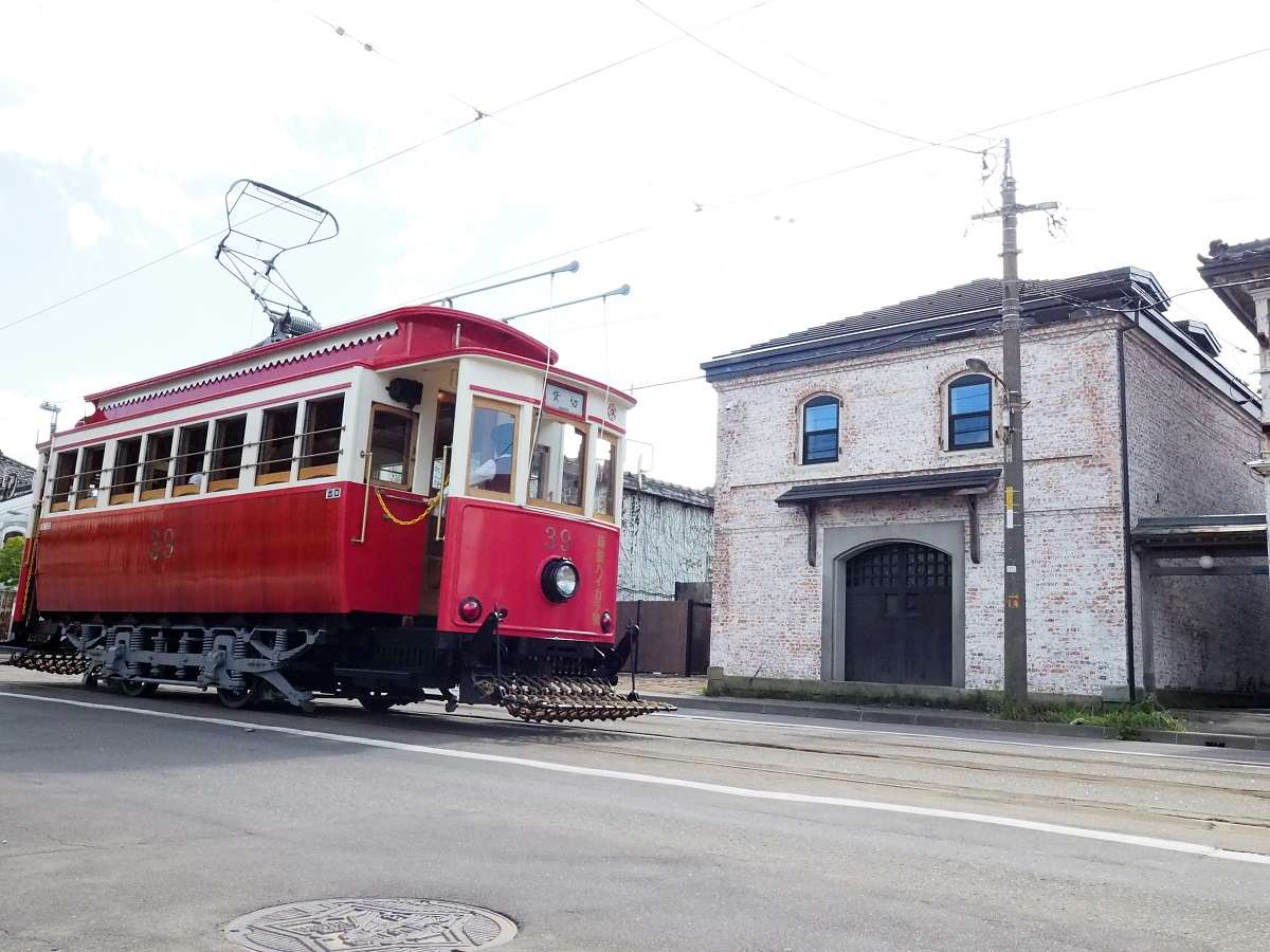 �v���E�f�E���E���[���i�C�̂��΁j�s�d�u�咬�v���k������