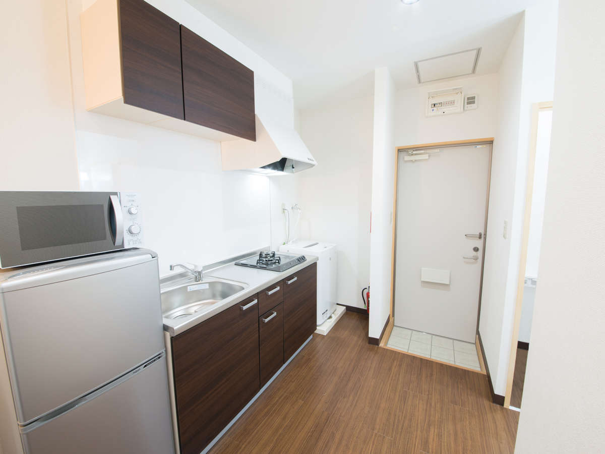 ���M�A��A��������̓t�����g�ɂđݏo�������܂��B