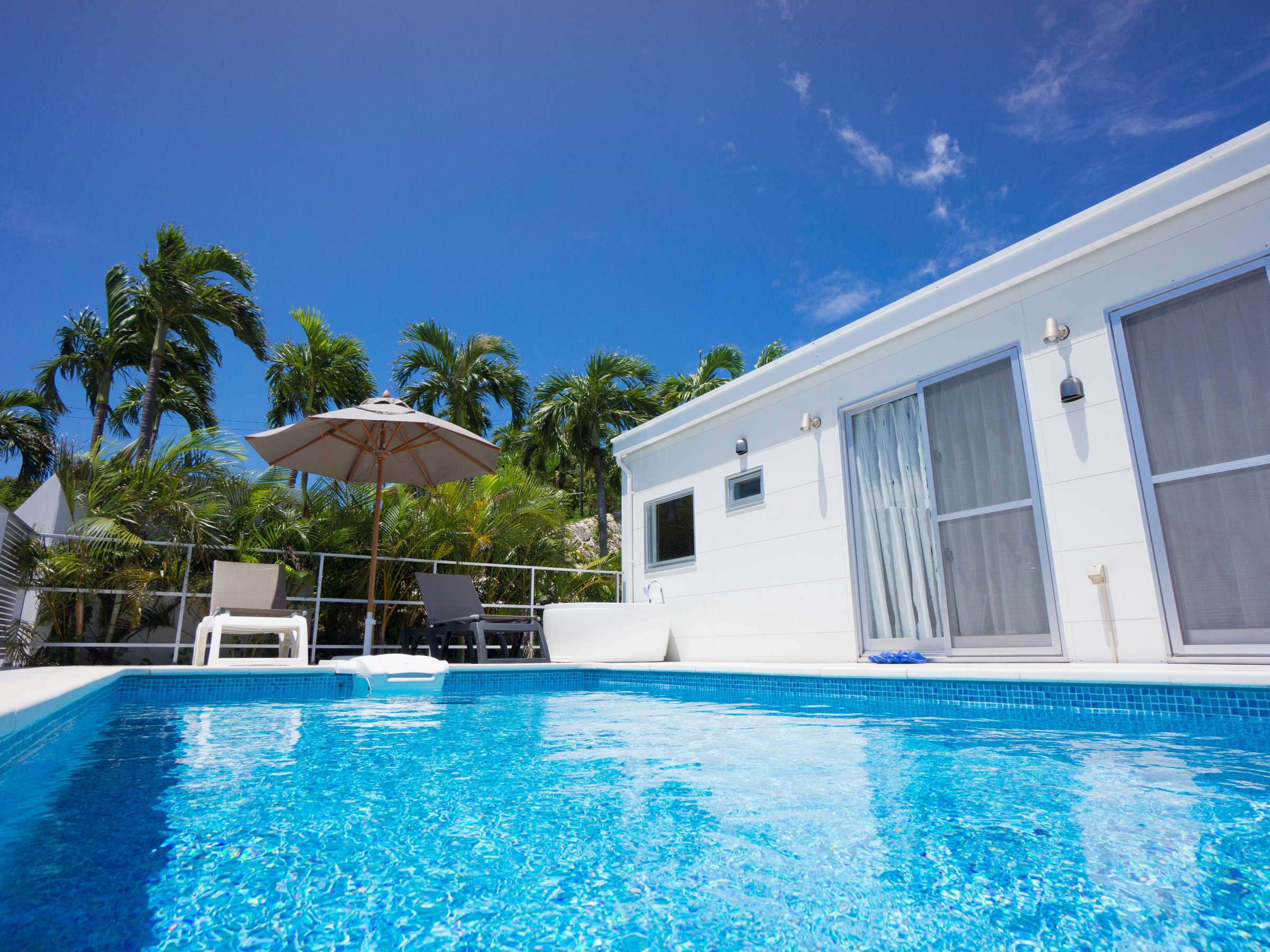 �g���[���[�O��