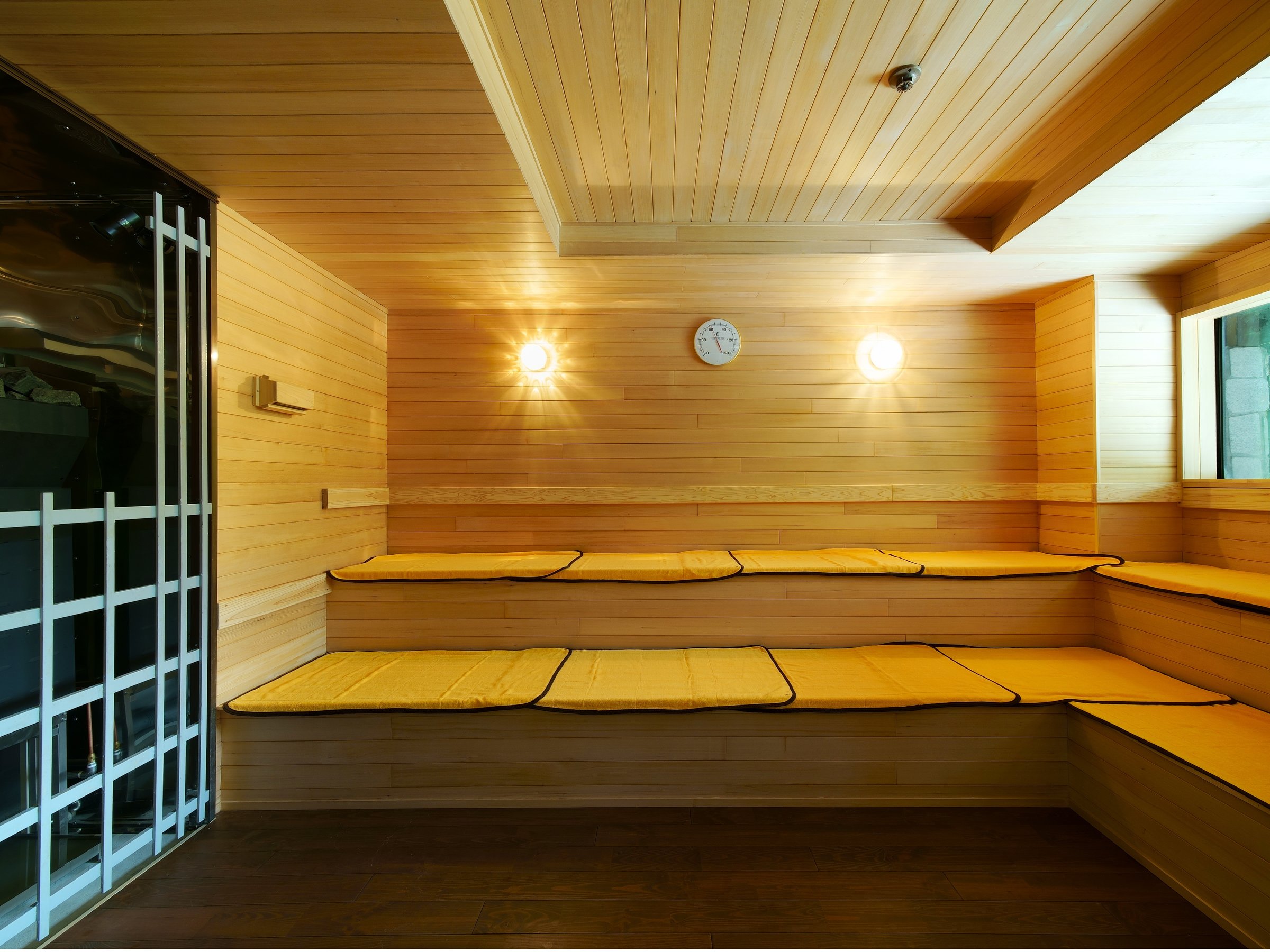 �嗁��T�E�i�i�I�[�g���E�����j