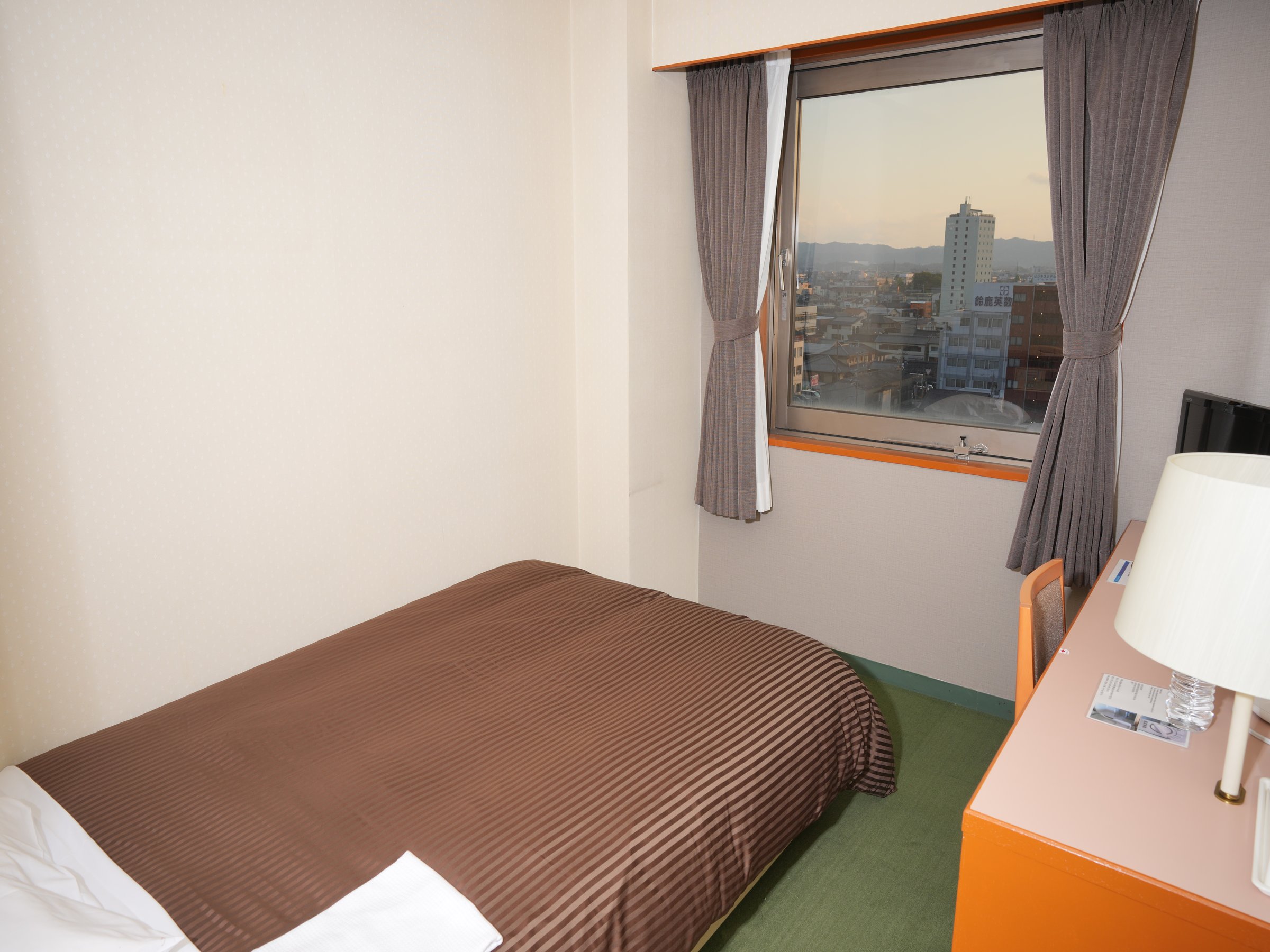 �X�^���_�[�h�V���O��