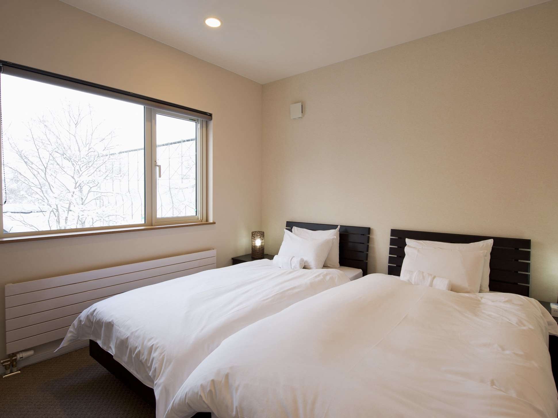 �Q���i���j