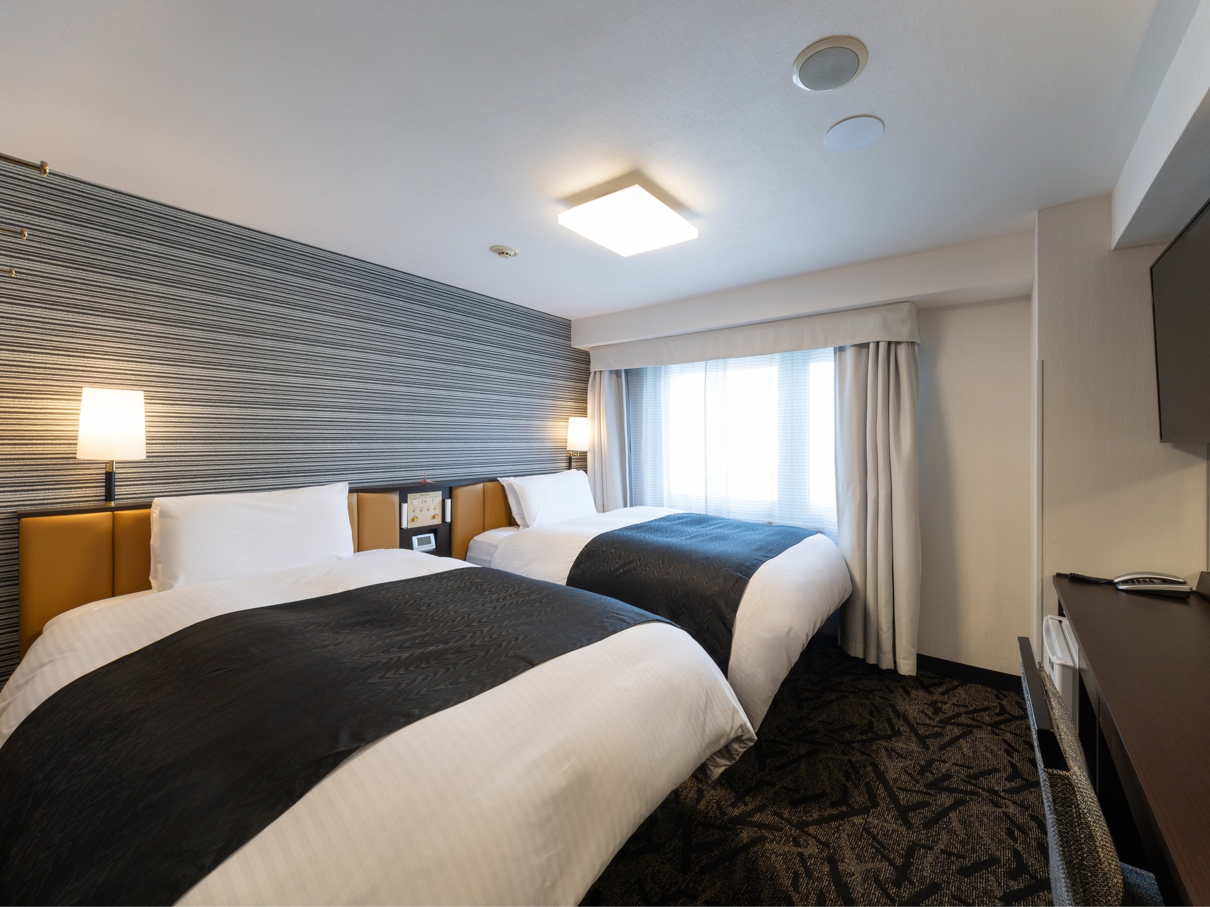 ツインルーム(広さ:14u / ベッド幅:110cm×2台)